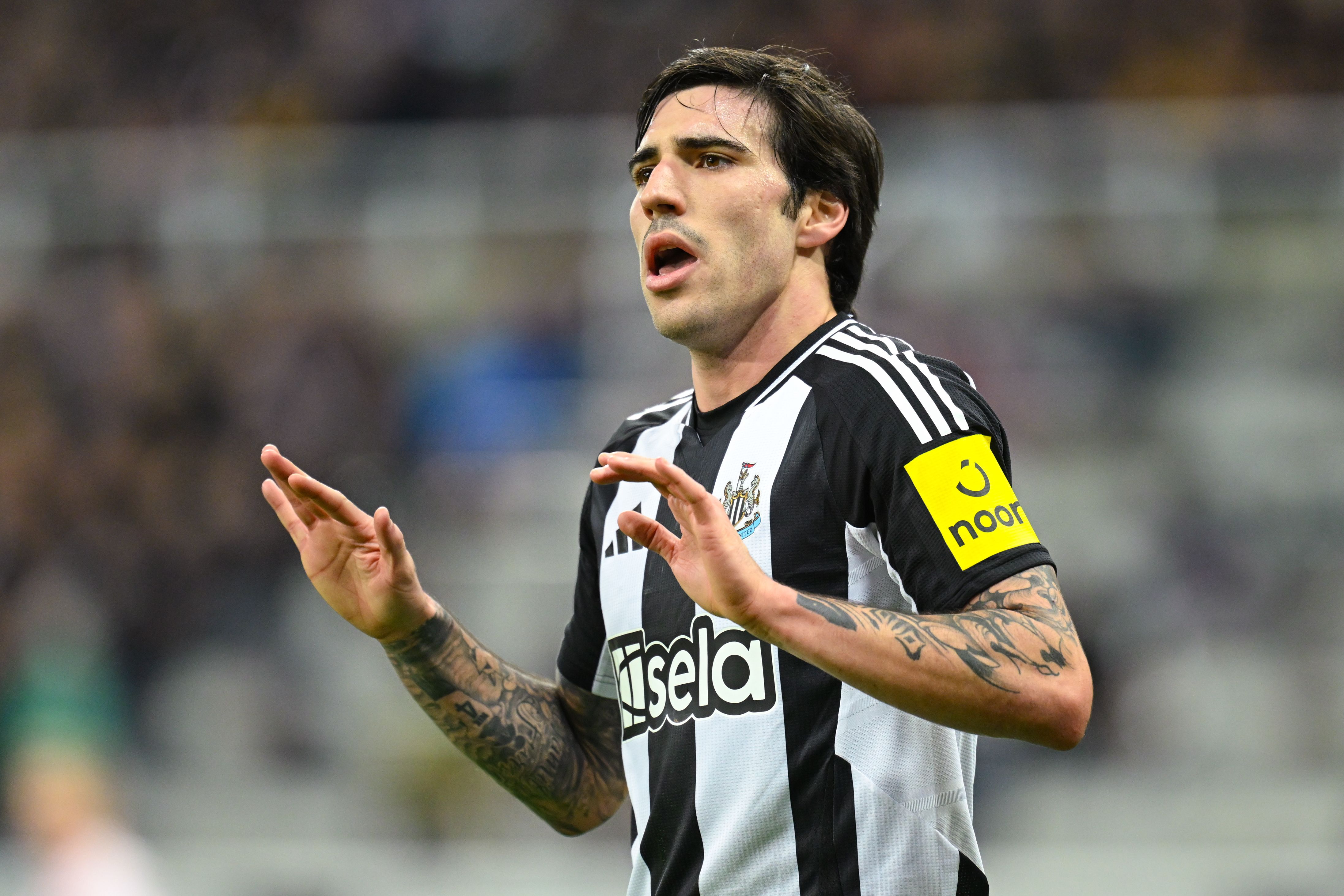 Newcastle United v Brentford - Carabao Cup Quarter Final