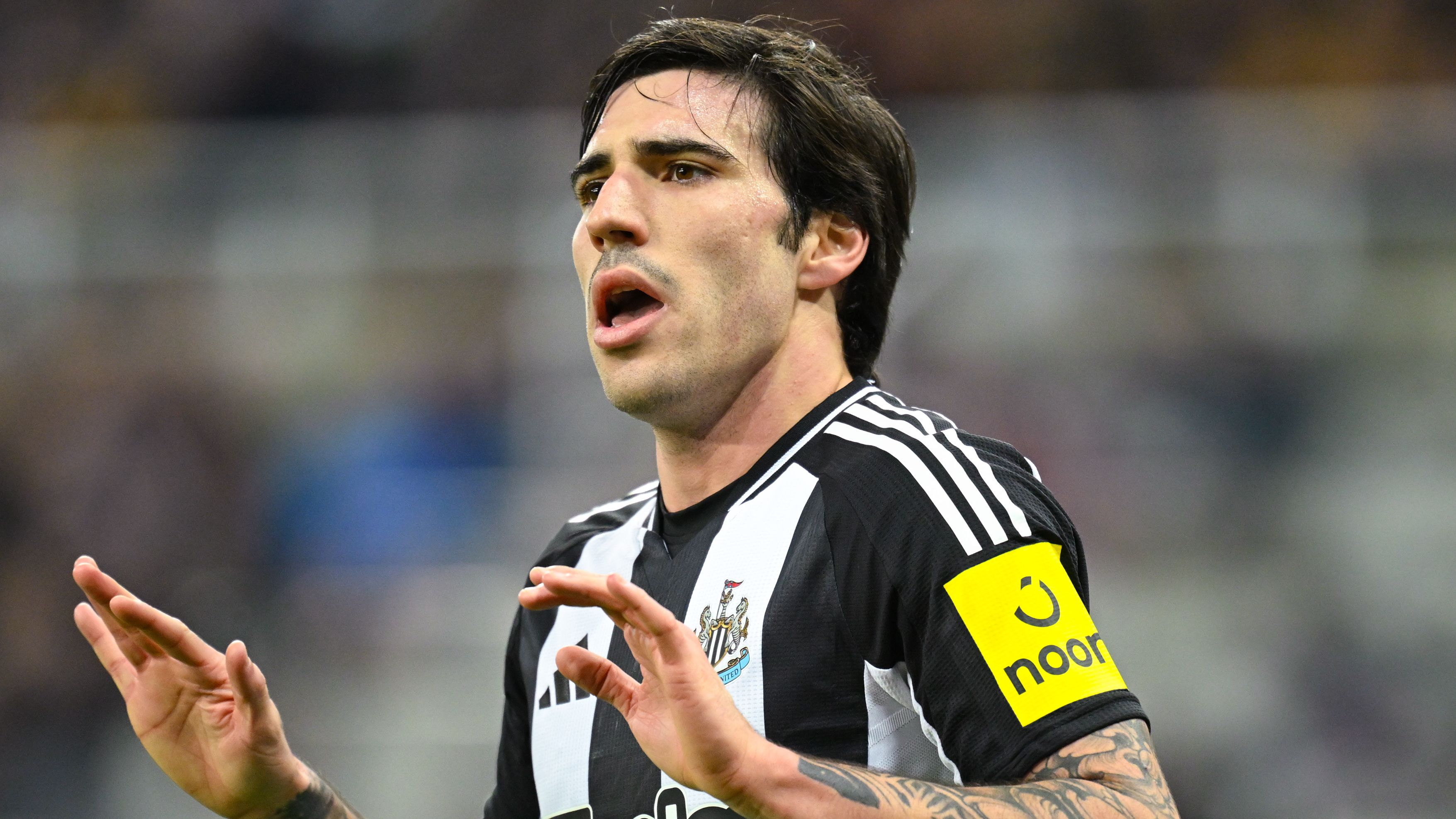 Newcastle United v Brentford - Carabao Cup Quarter Final