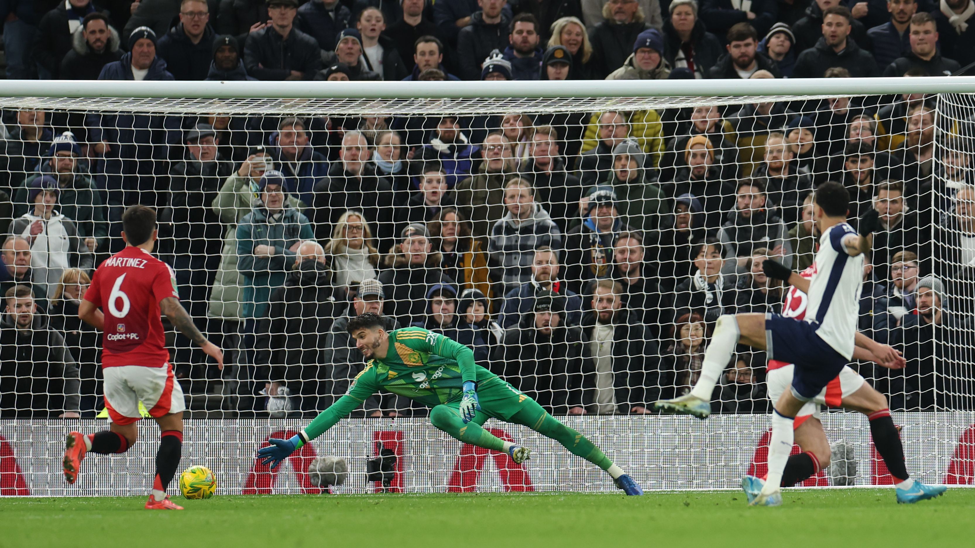 Tottenham Hotspur v Manchester United - Carabao Cup Quarter Final