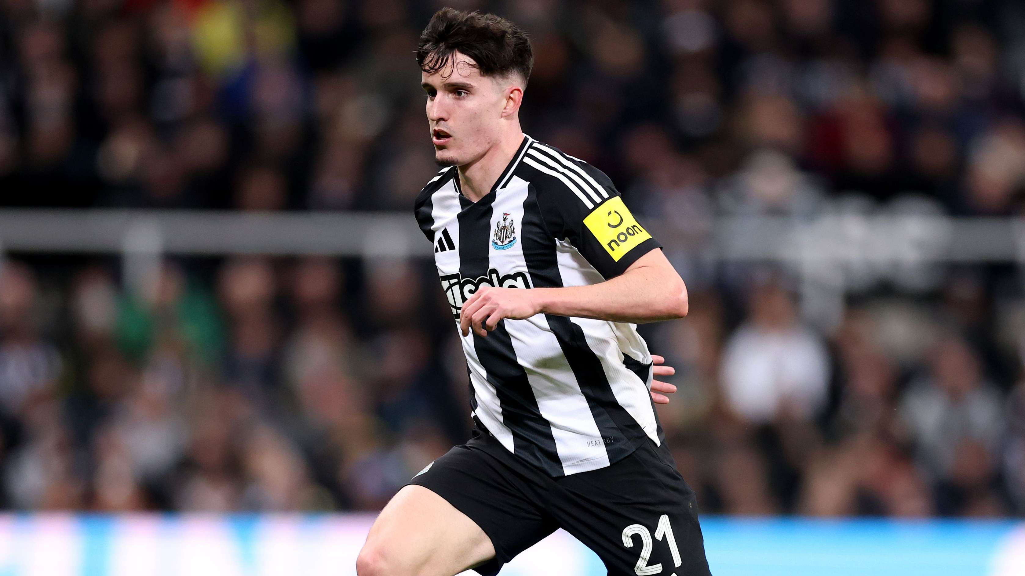 Newcastle United v Brentford - Carabao Cup Quarter Final