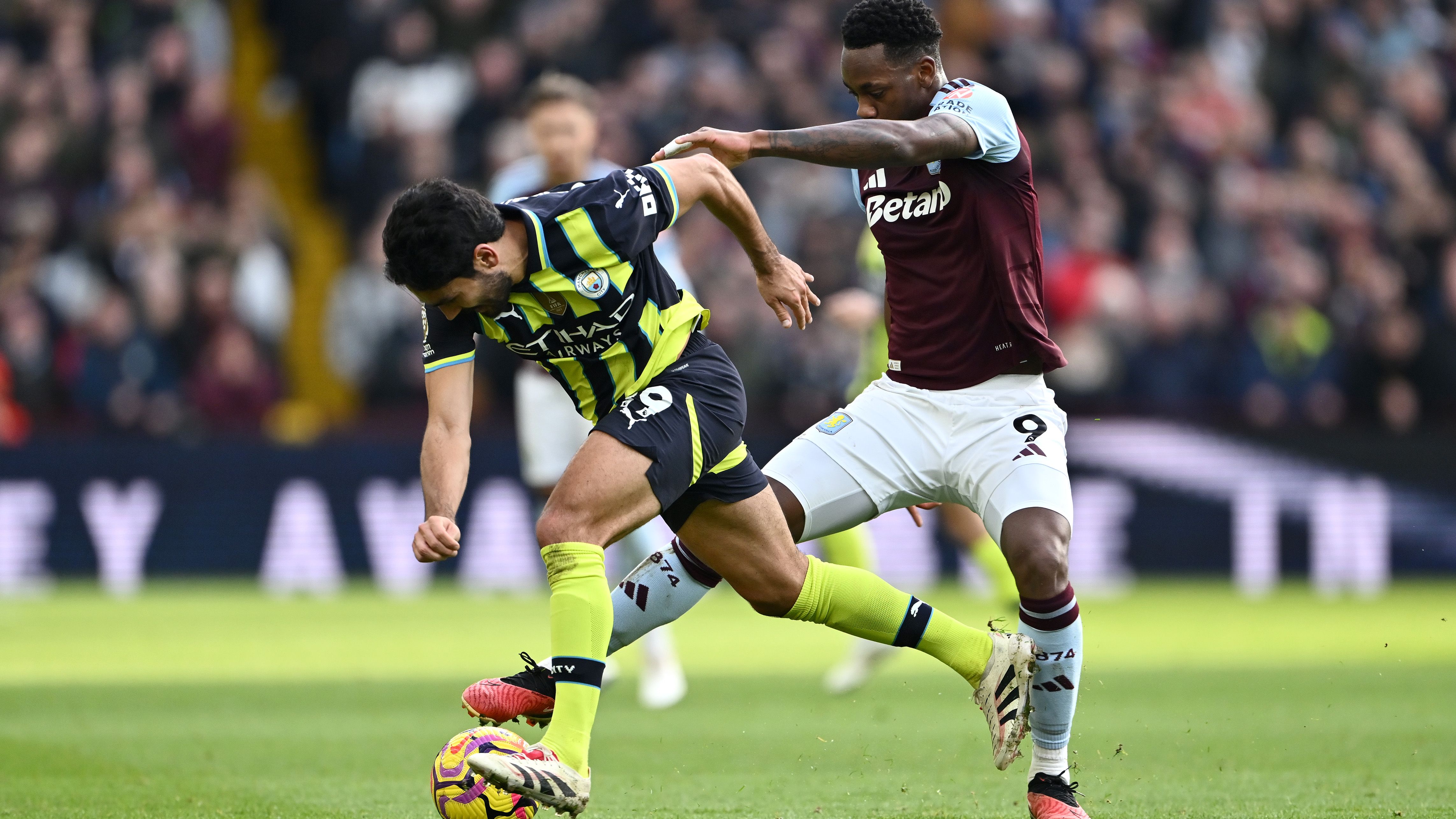 Aston Villa FC v Manchester City FC - Premier League