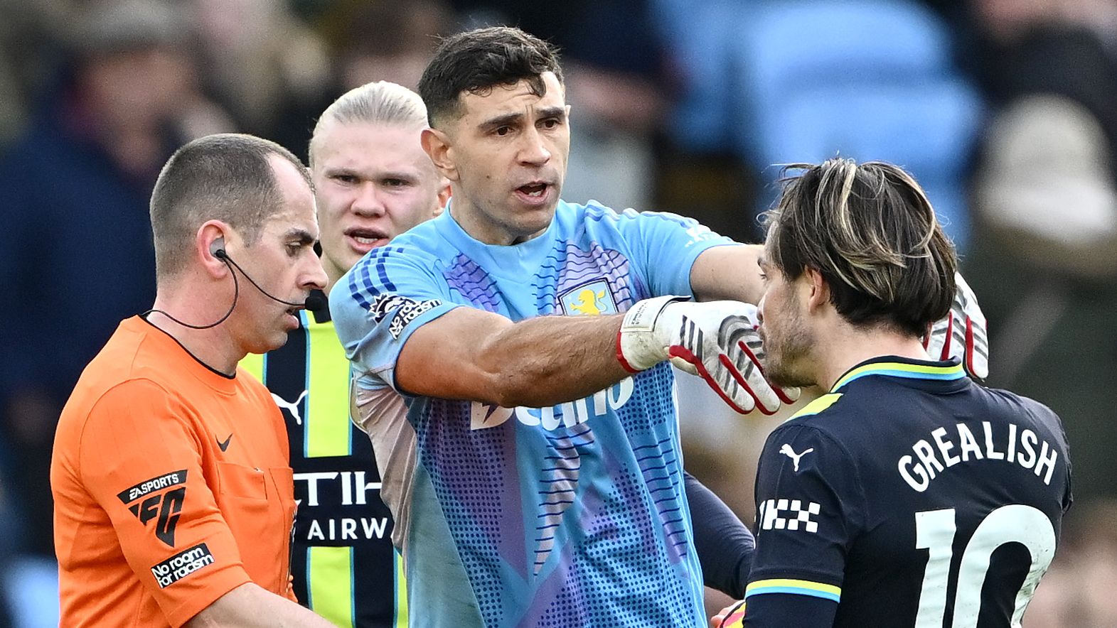 Aston Villa FC v Manchester City FC - Premier League