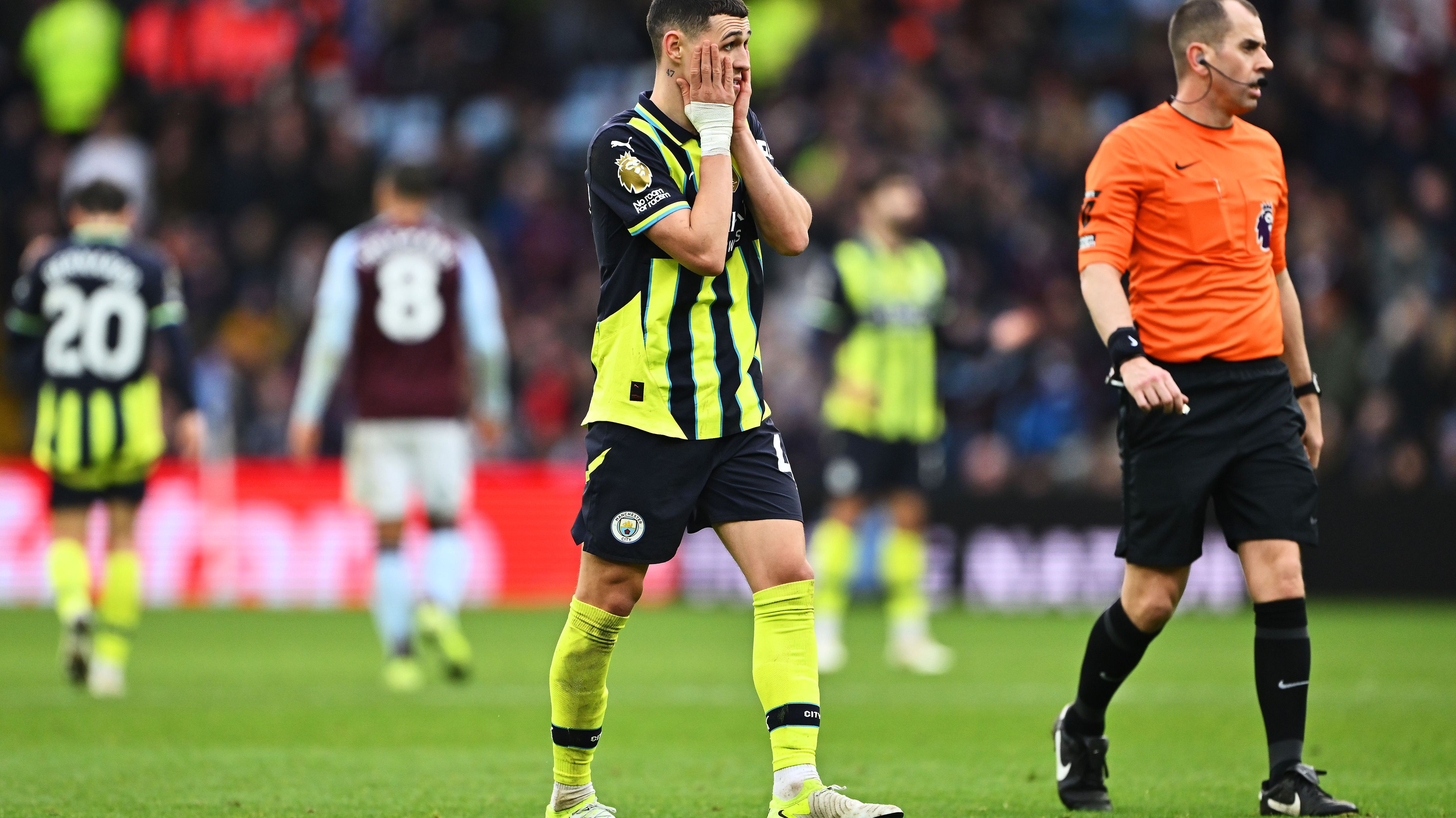Aston Villa FC v Manchester City FC - Premier League