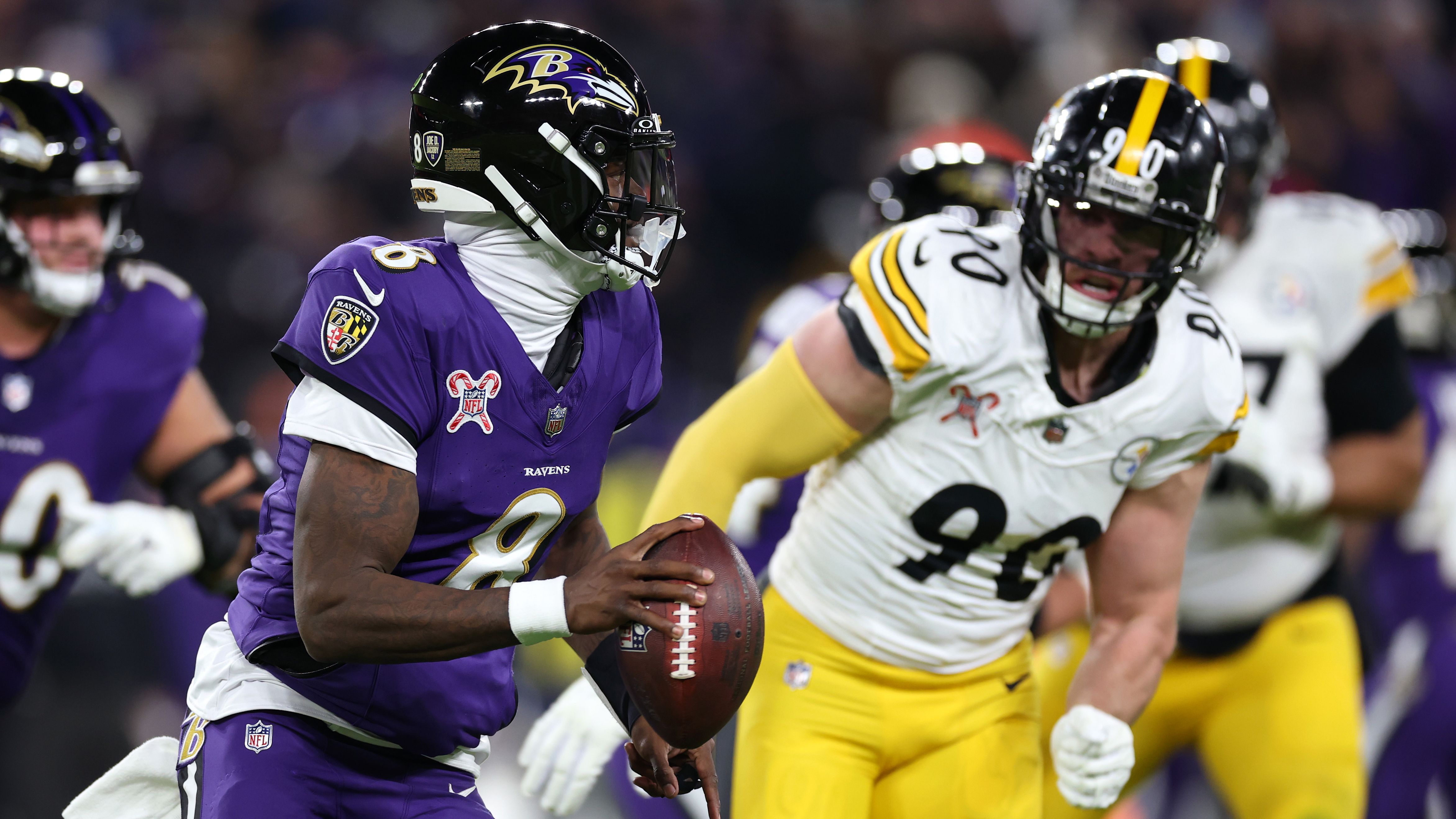 Pittsburgh Steelers v Baltimore Ravens