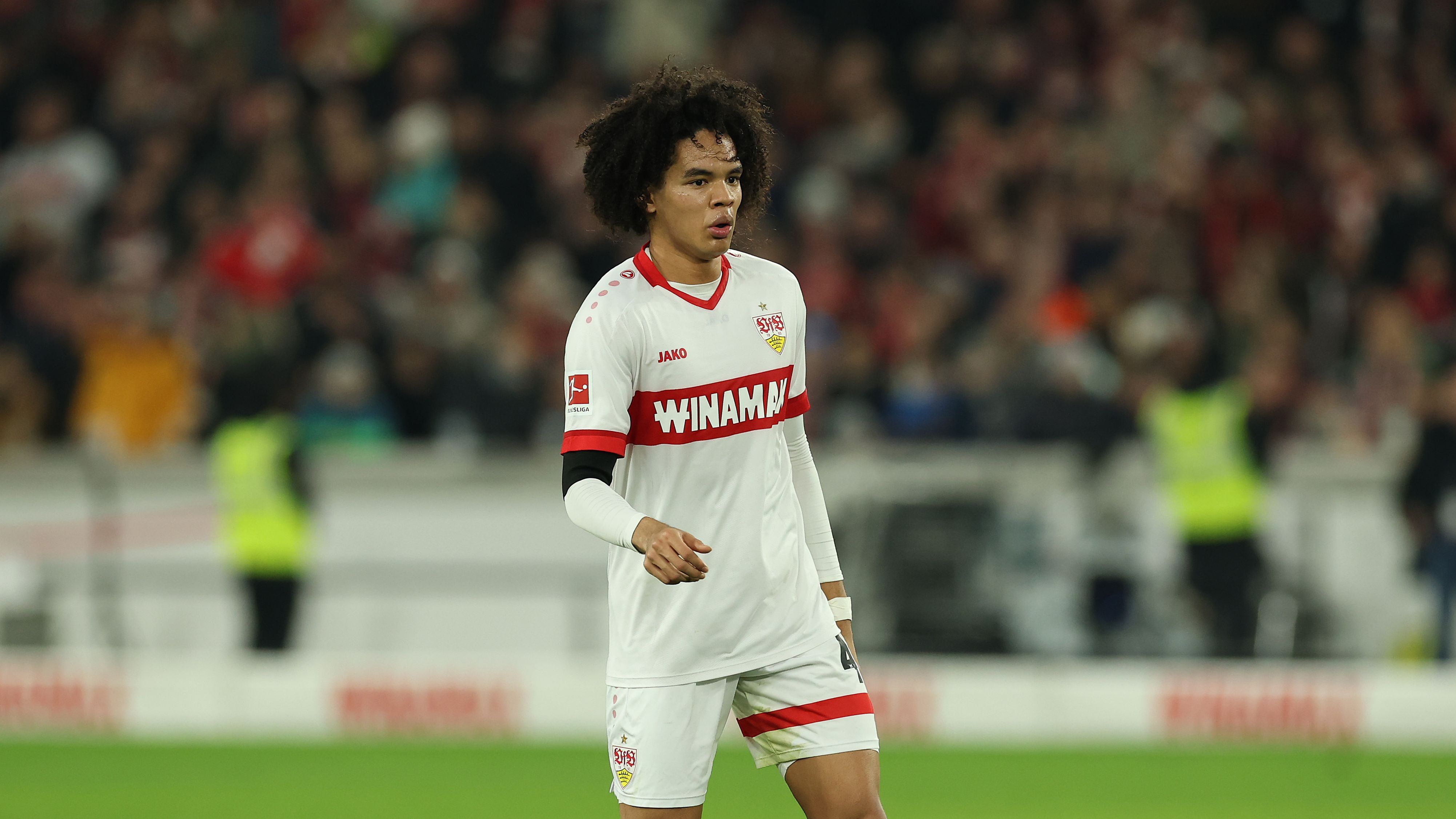 VfB Stuttgart v FC St. Pauli 1910 - Bundesliga