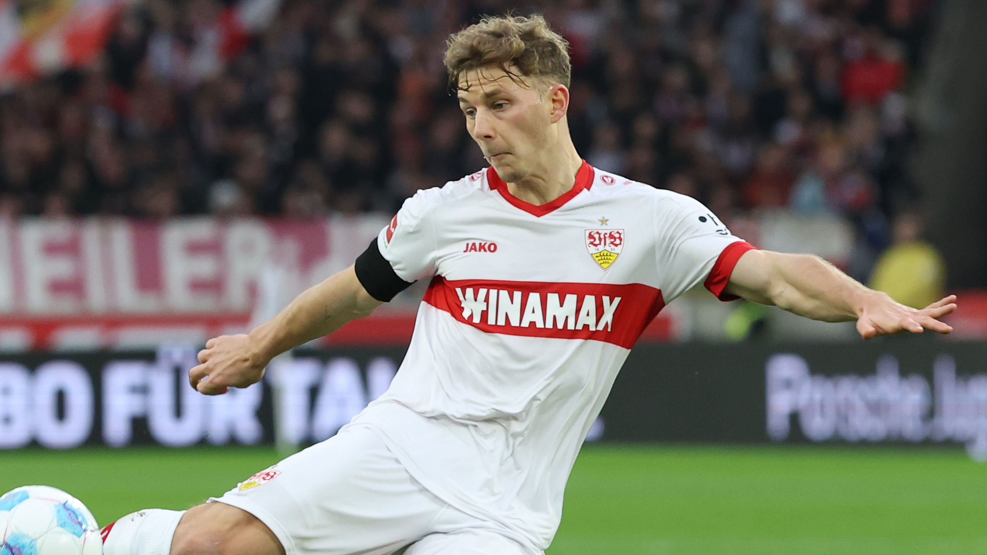 VfB Stuttgart v FC St. Pauli 1910 - Bundesliga