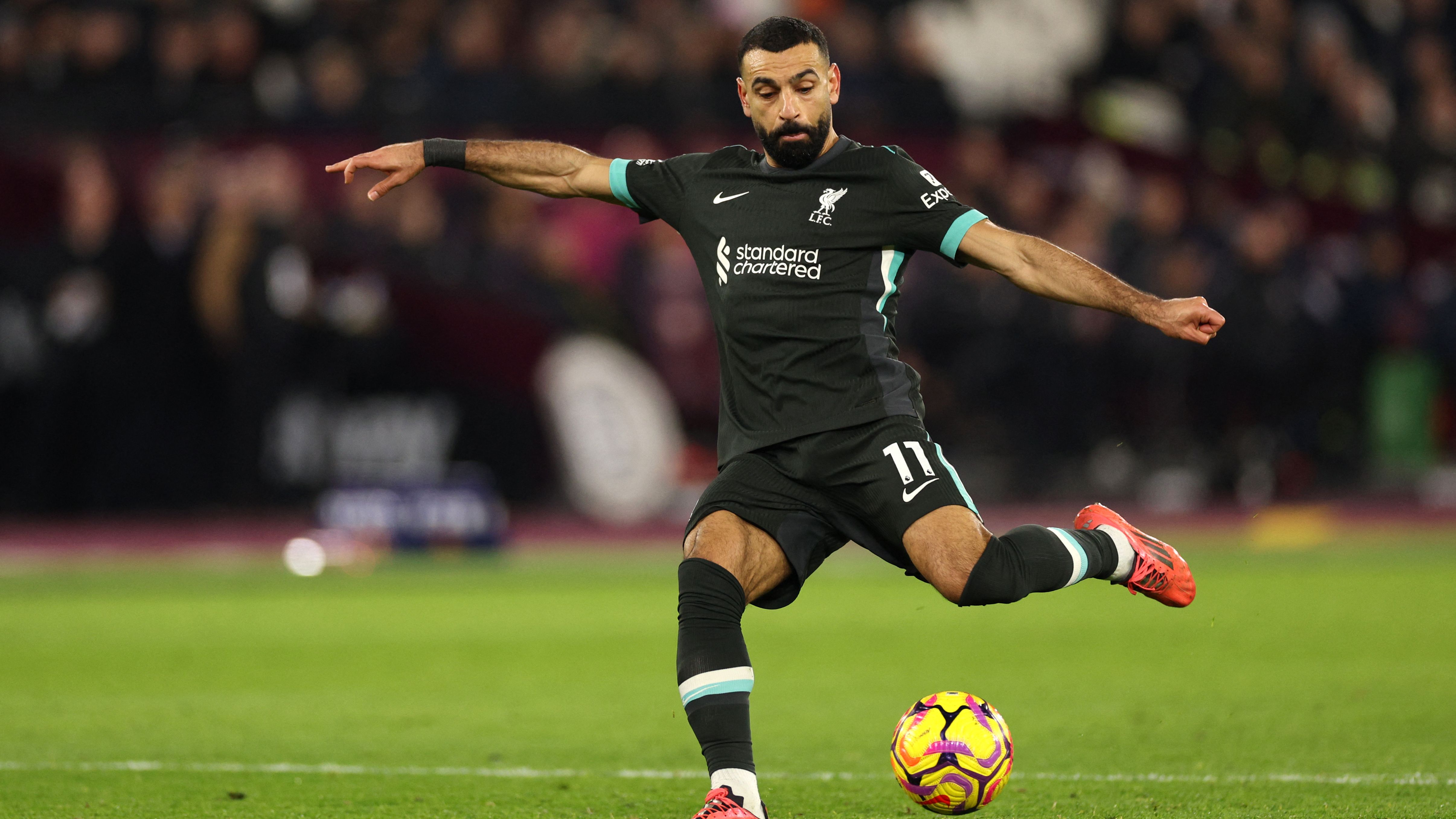 FBL-ENG-PR-WEST HAM-LIVERPOOL