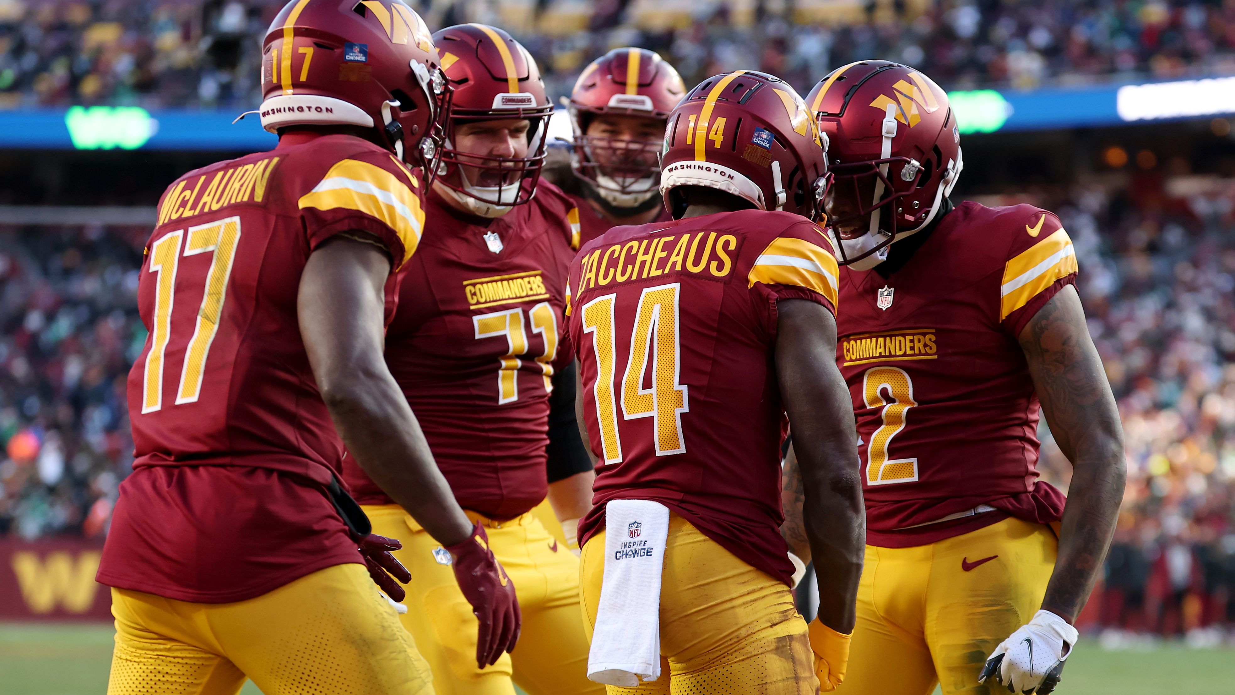 Philadelphia Eagles v Washington Commanders