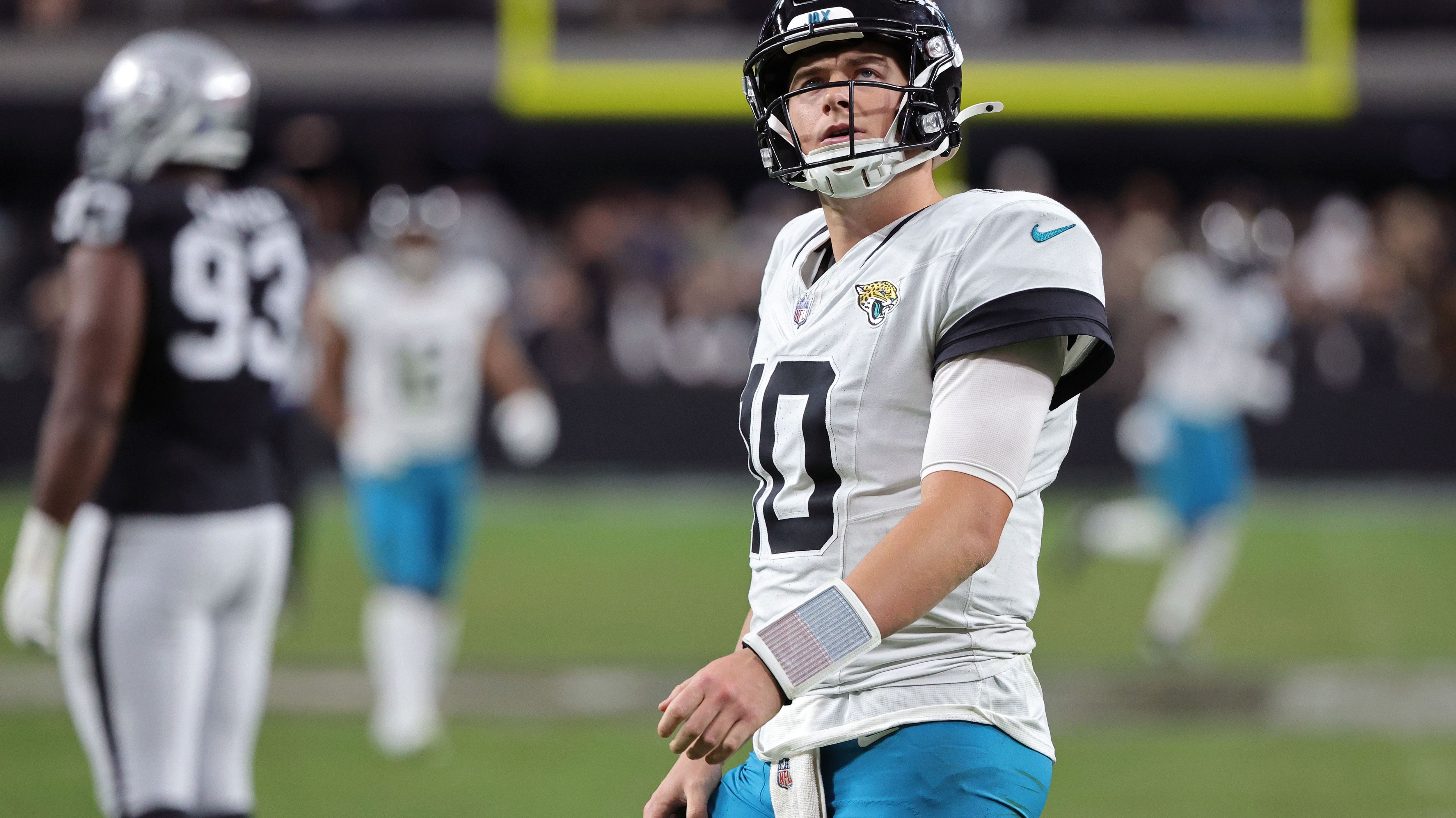 Jacksonville Jaguars v Las Vegas Raiders