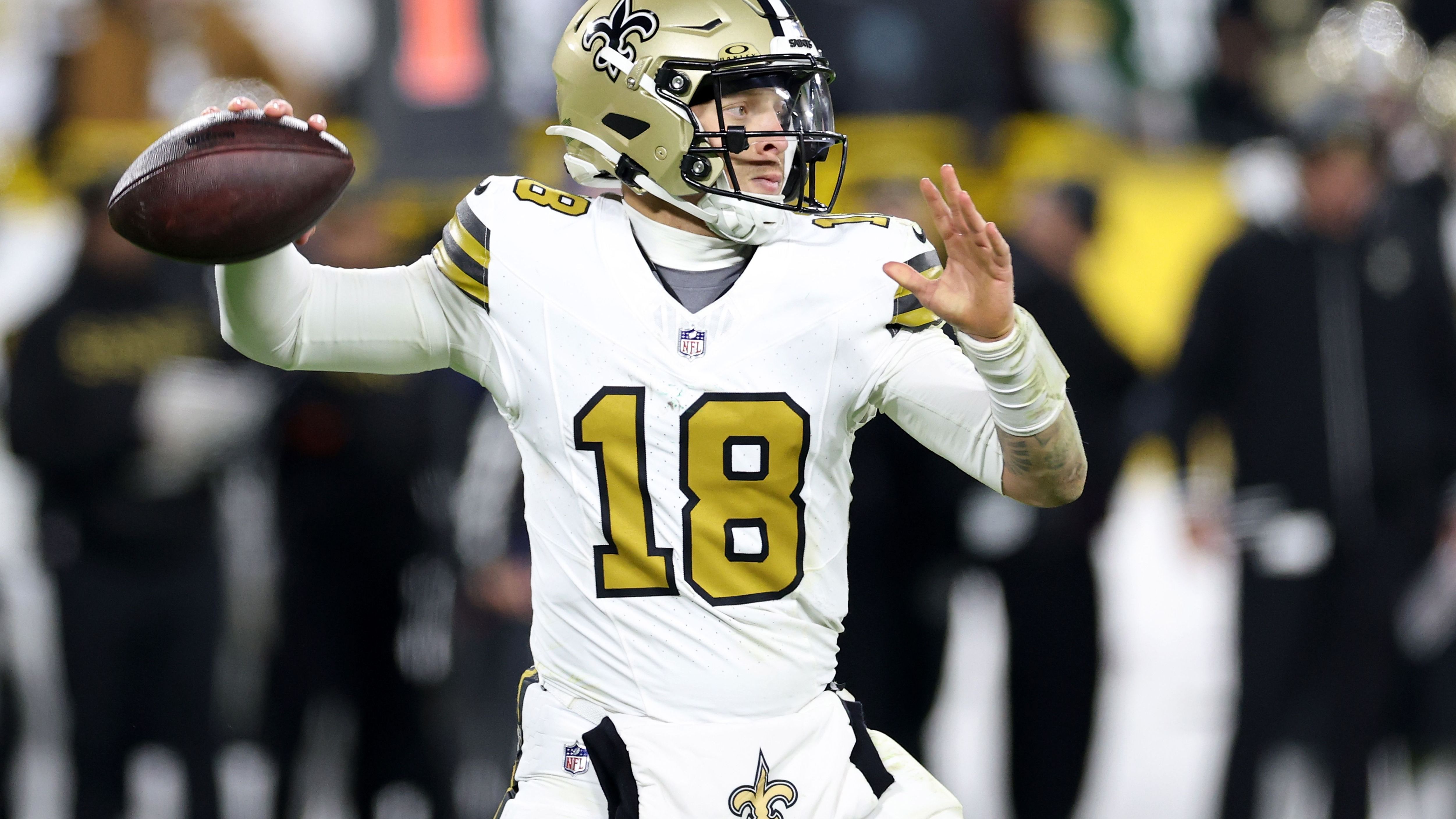 New Orleans Saints v Green Bay Packers