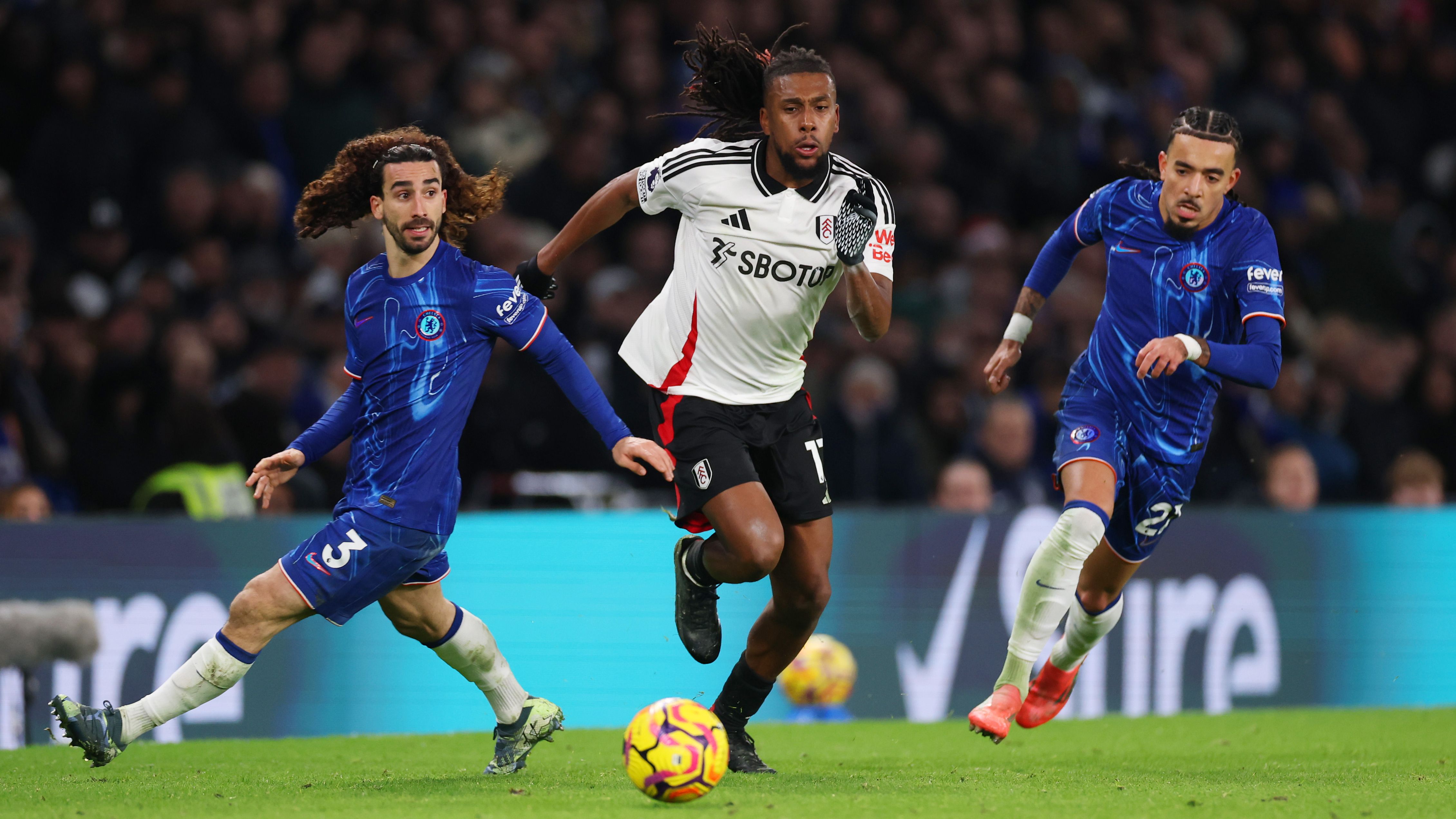 Chelsea FC v Fulham FC - Premier League