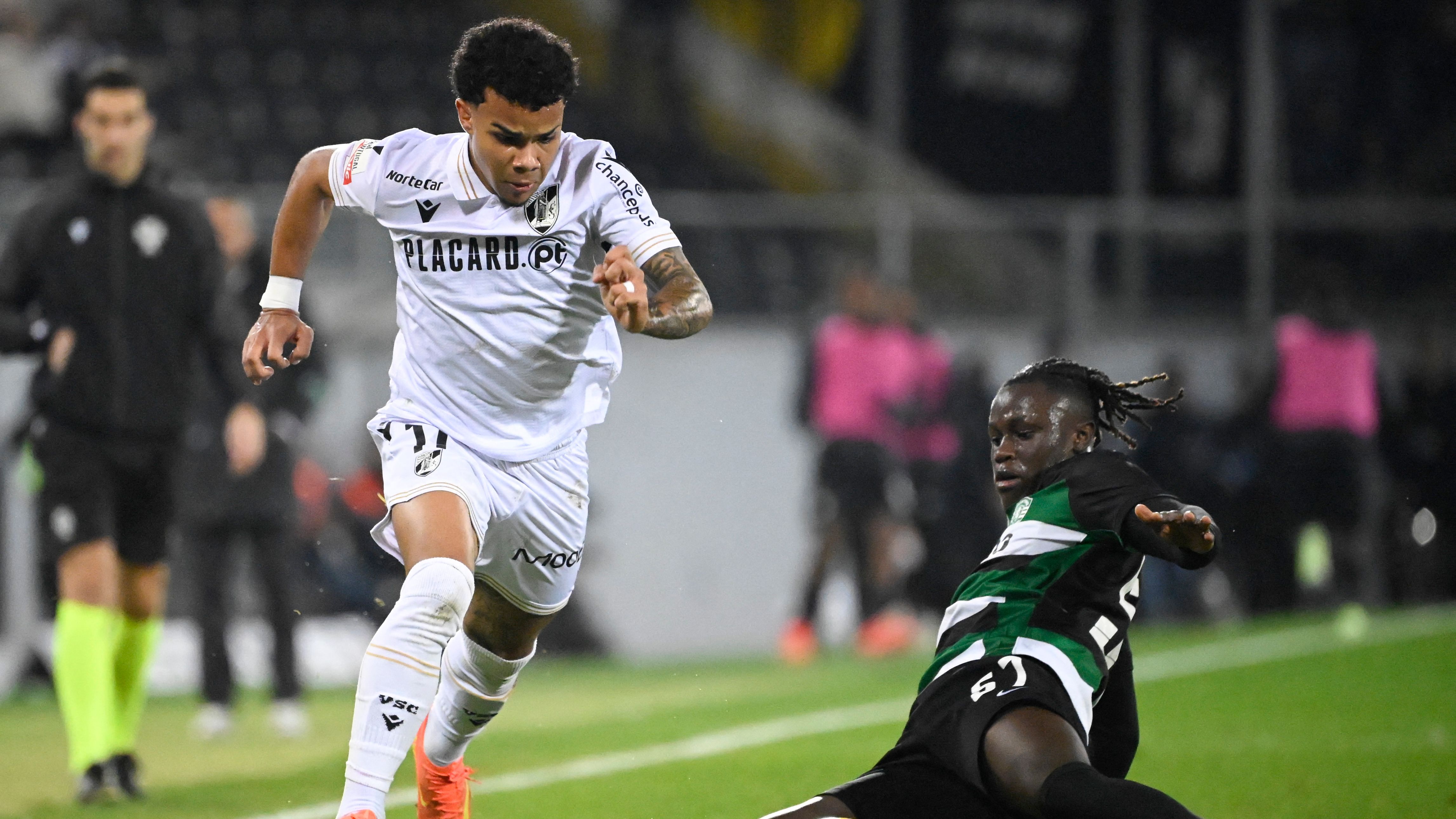 FBL-POR-LIGA-SPORTING-GUIMARAES