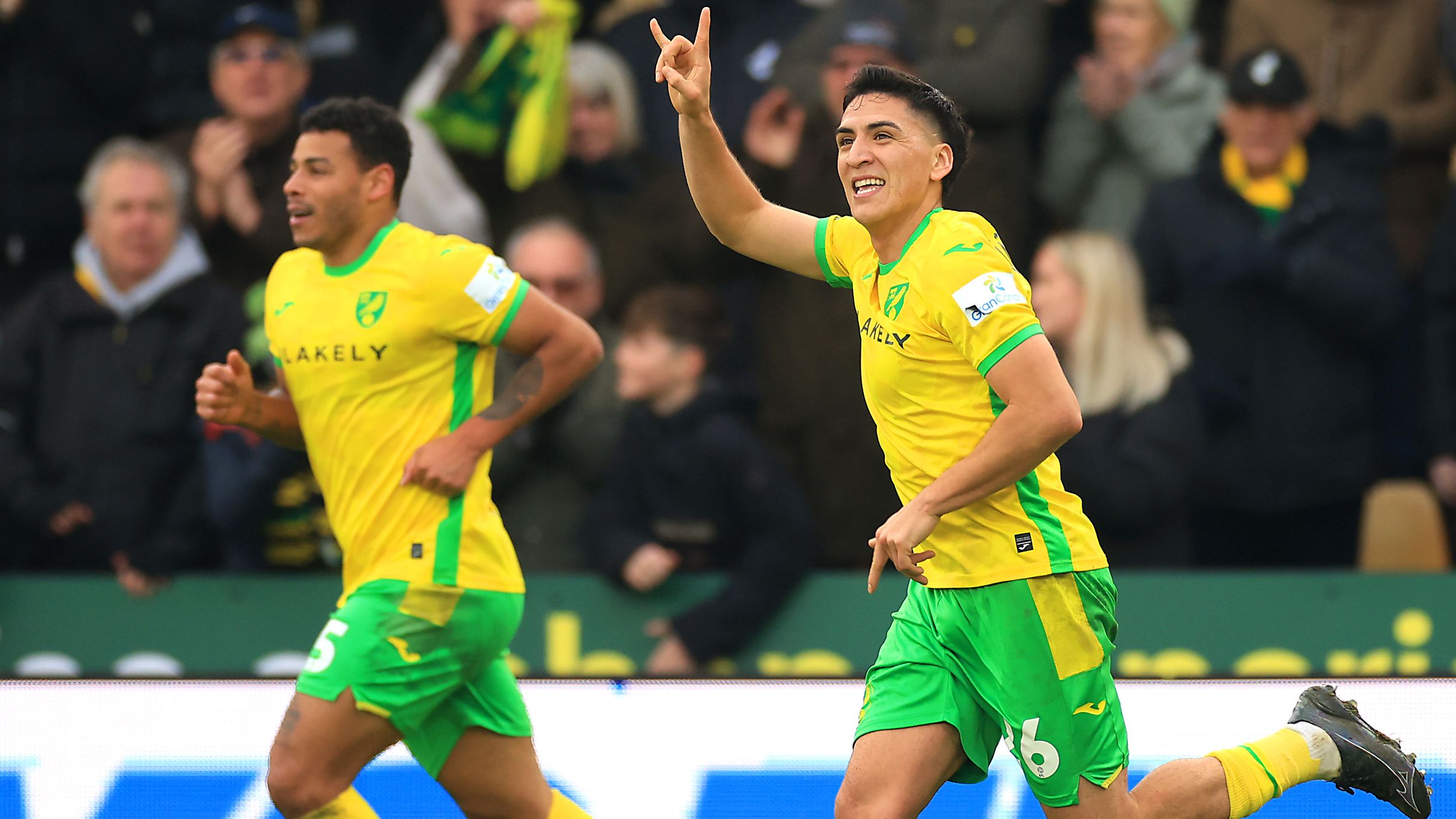 Norwich City FC v Queens Park Rangers FC - Sky Bet Championship