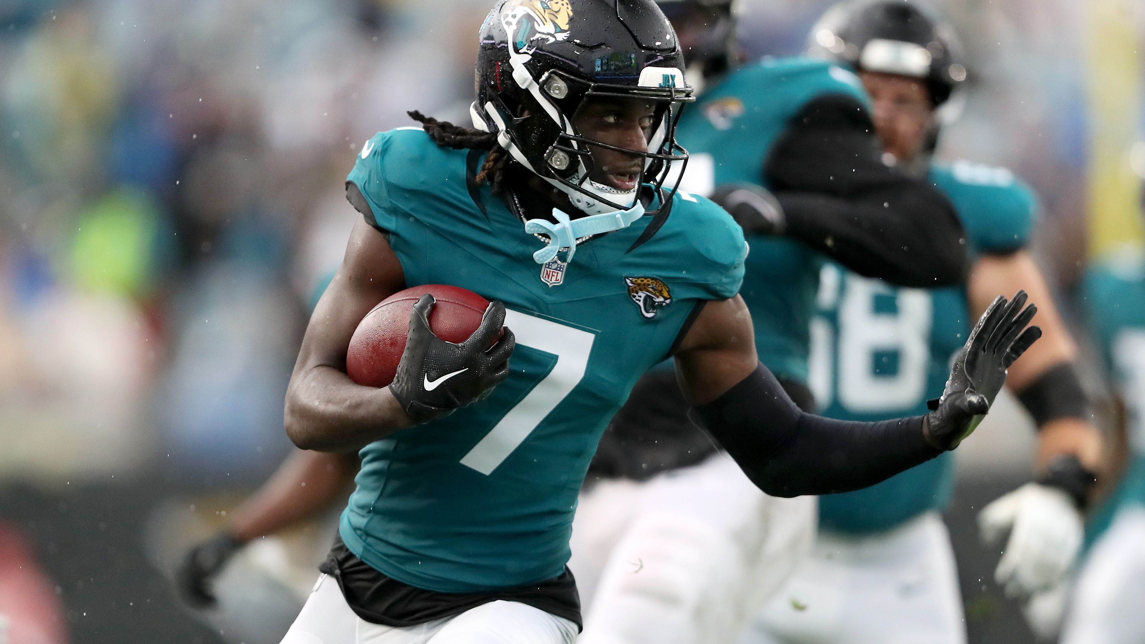 Tennessee Titans v Jacksonville Jaguars