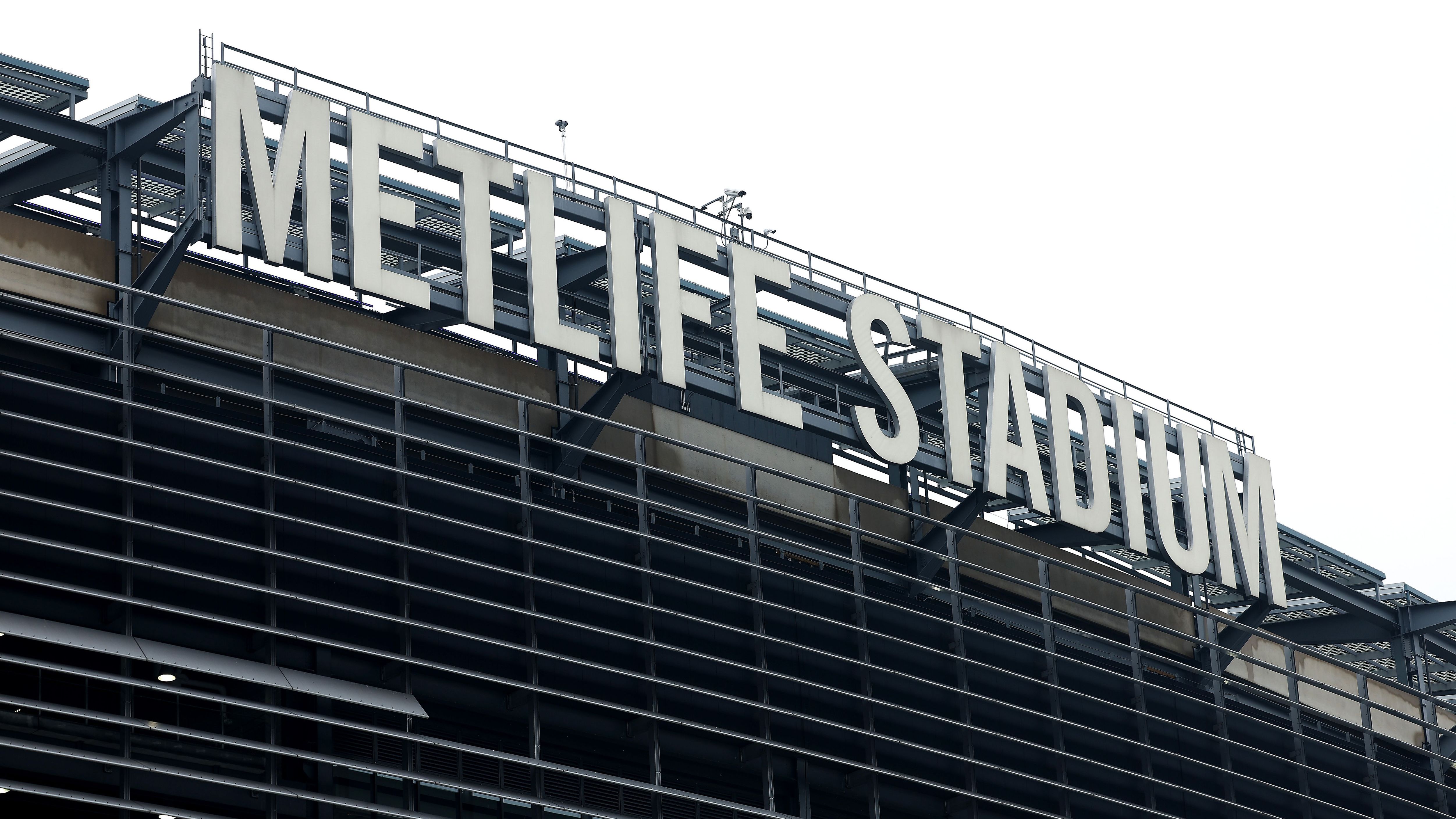 Indianapolis Colts v New York Giants