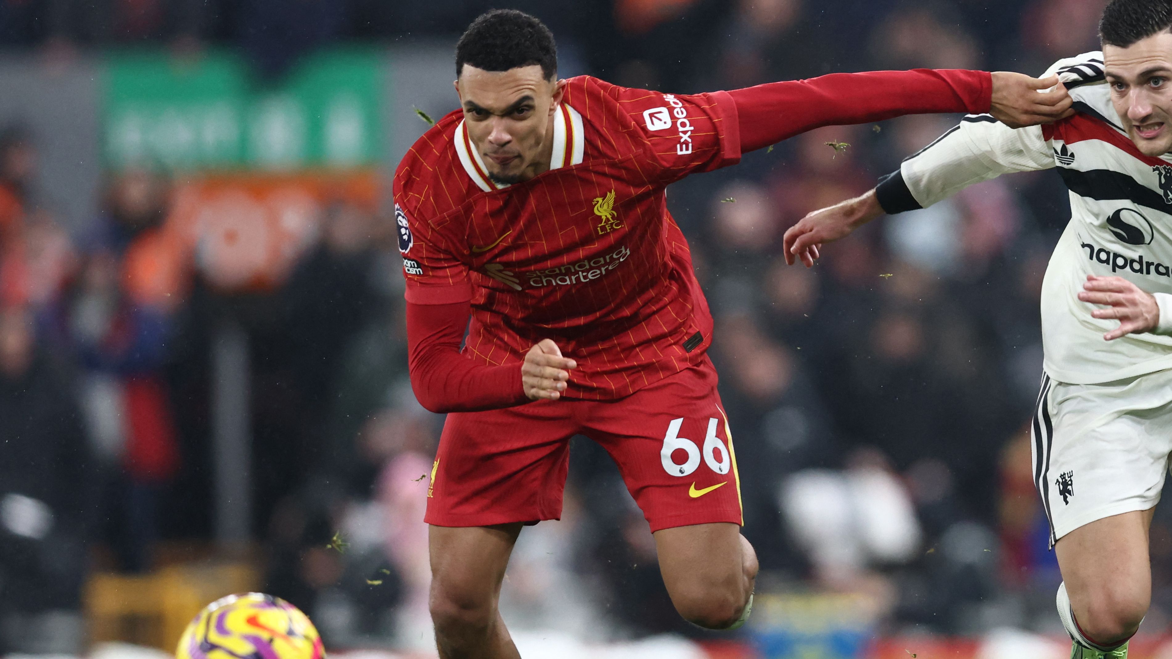 FBL-ENG-PR-LIVERPOOL-MAN UTD