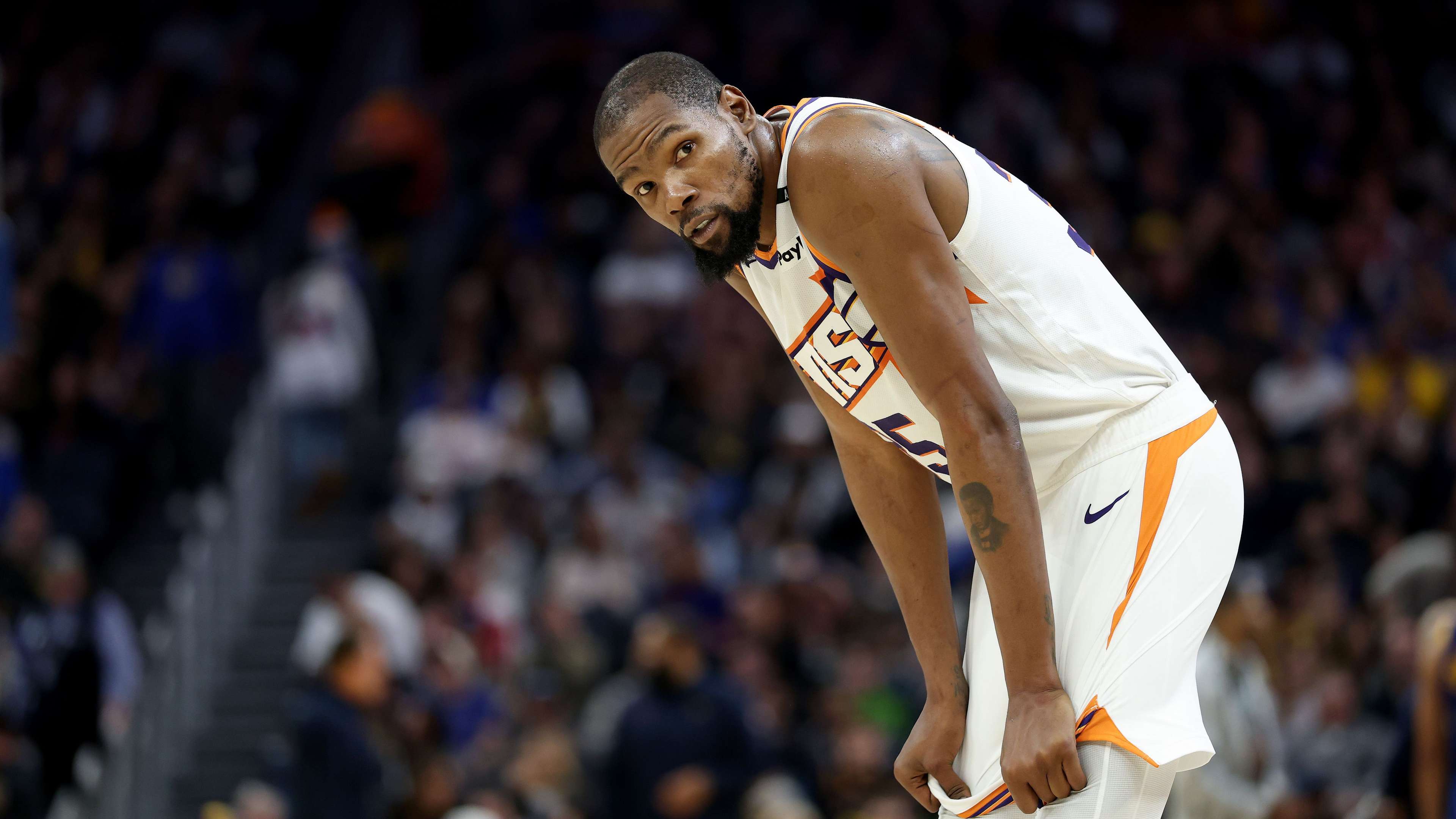 Phoenix Suns v Golden State Warriors