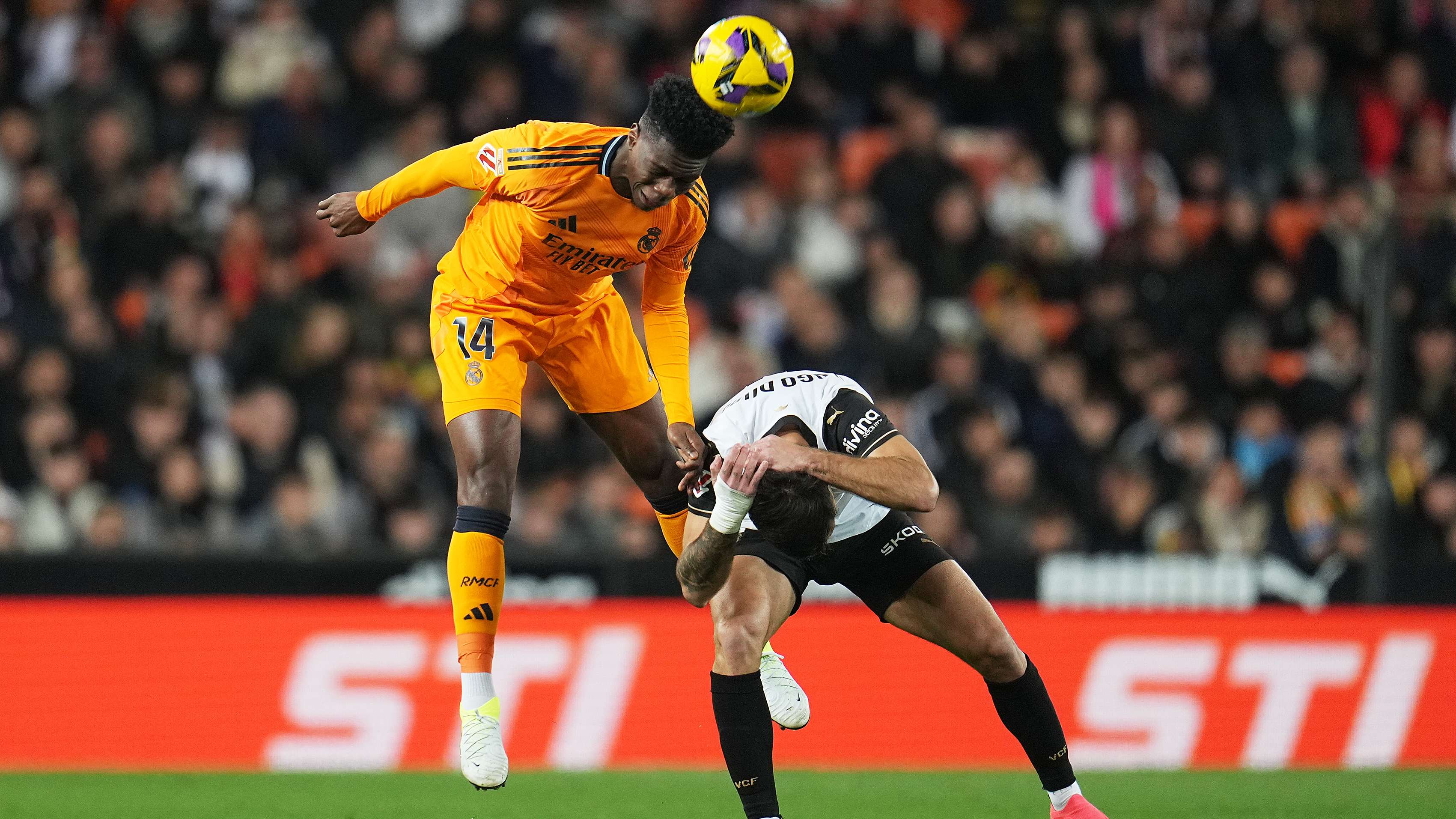 Valencia CF v Real Madrid CF - La Liga EA Sports