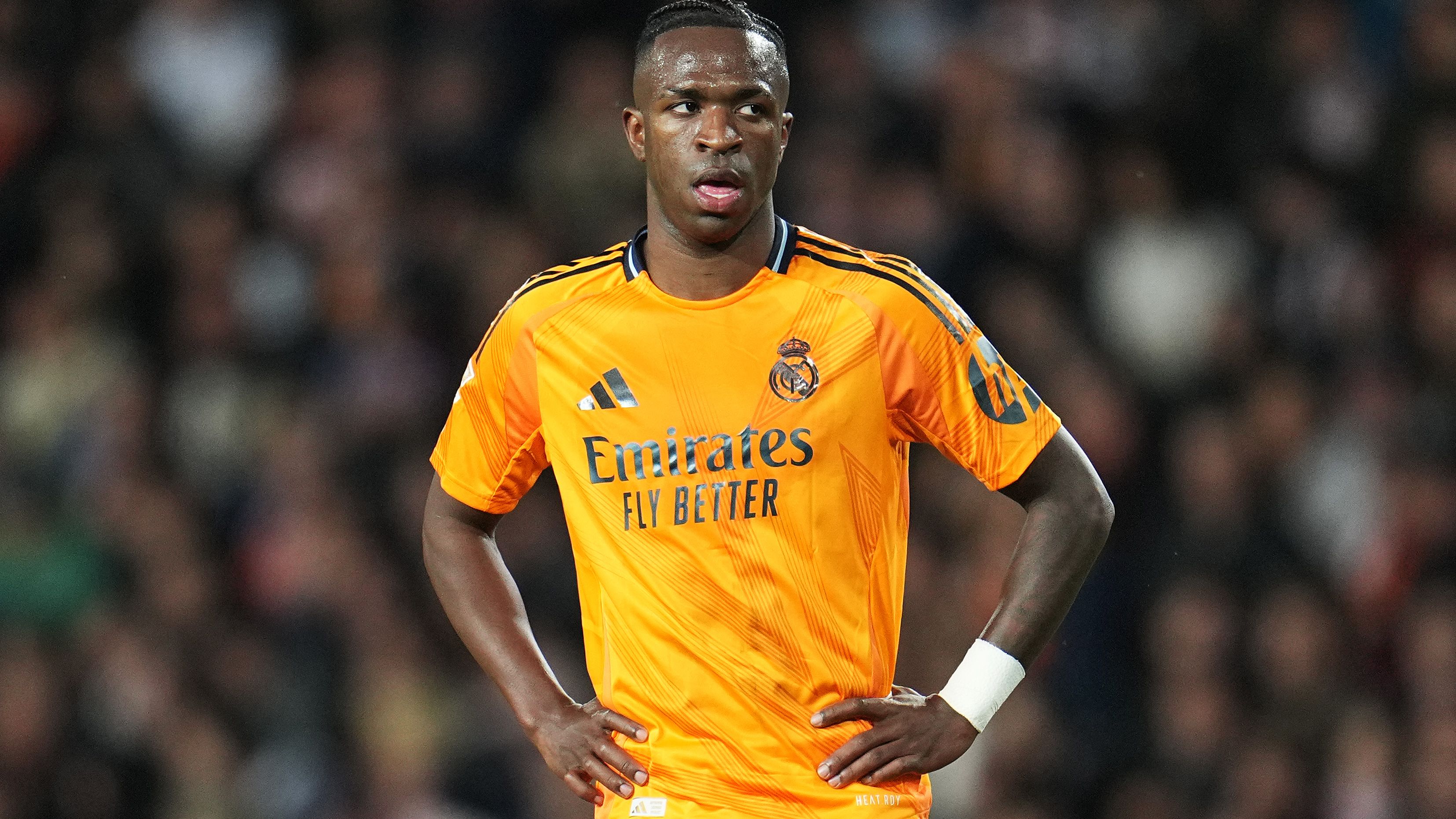 Valencia CF v Real Madrid CF - La Liga EA Sports