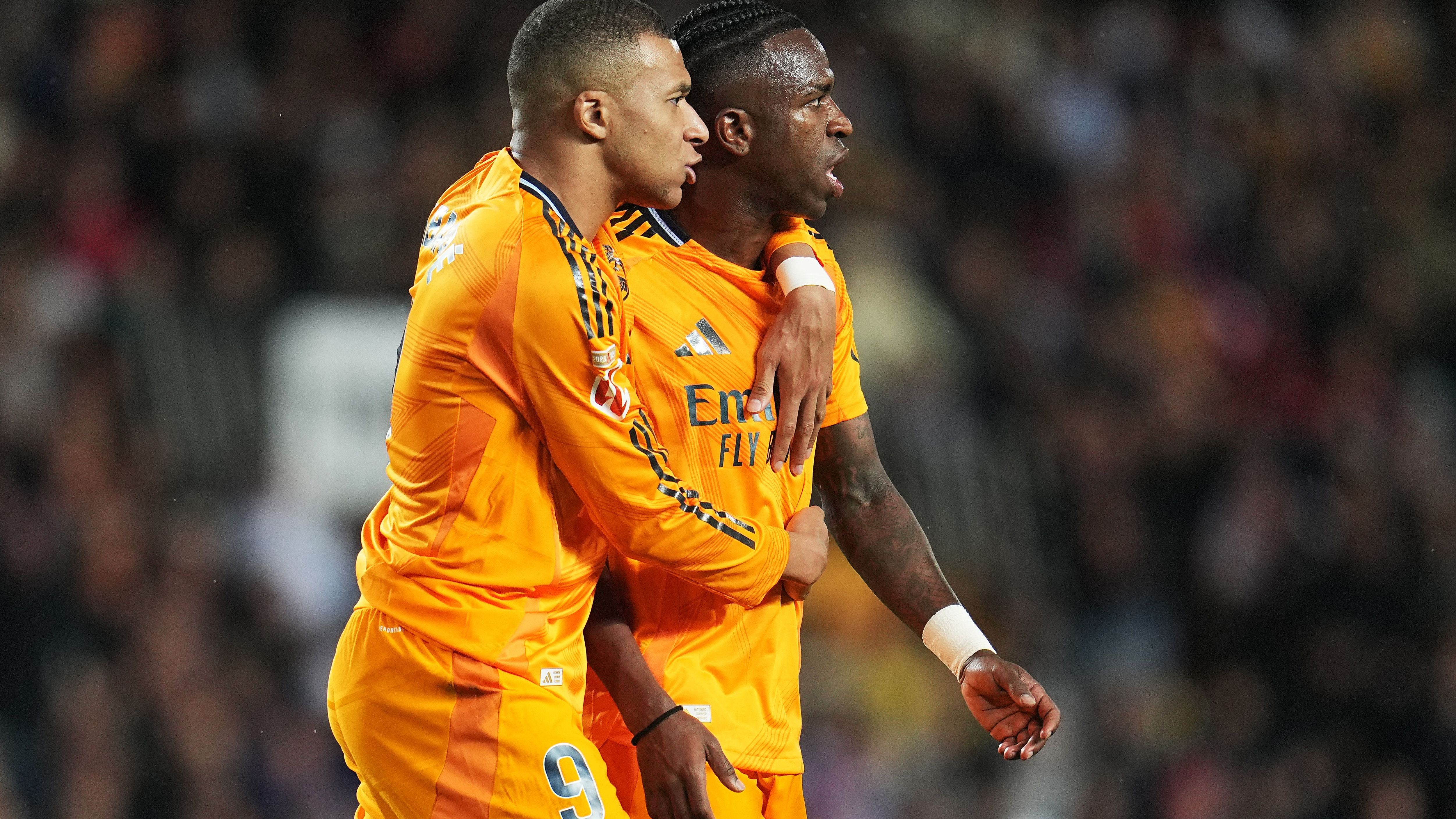 Valencia CF v Real Madrid CF - La Liga EA Sports