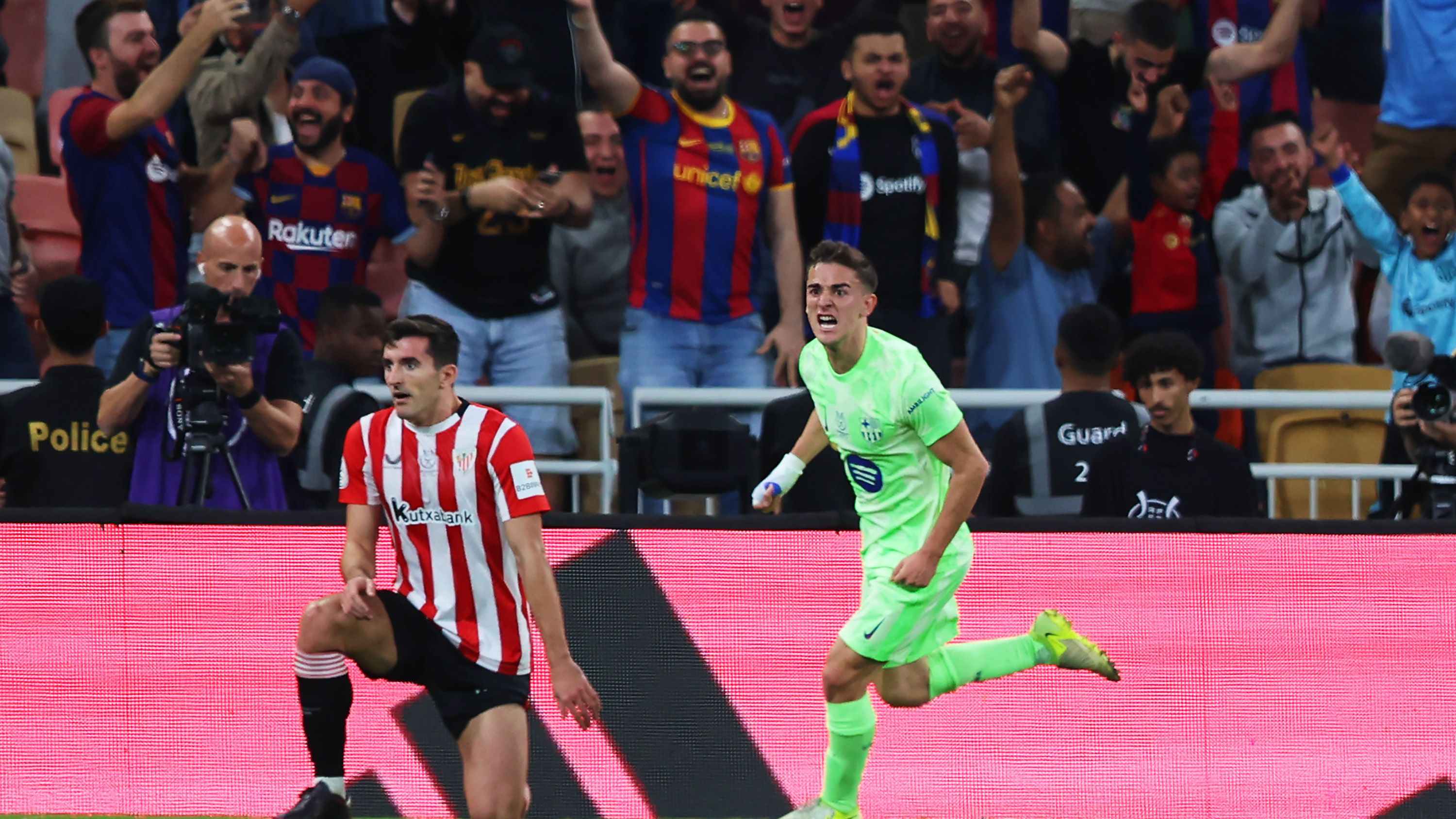 Athletic Club de Bilbao v FC Barcelona: Spanish Super Cup