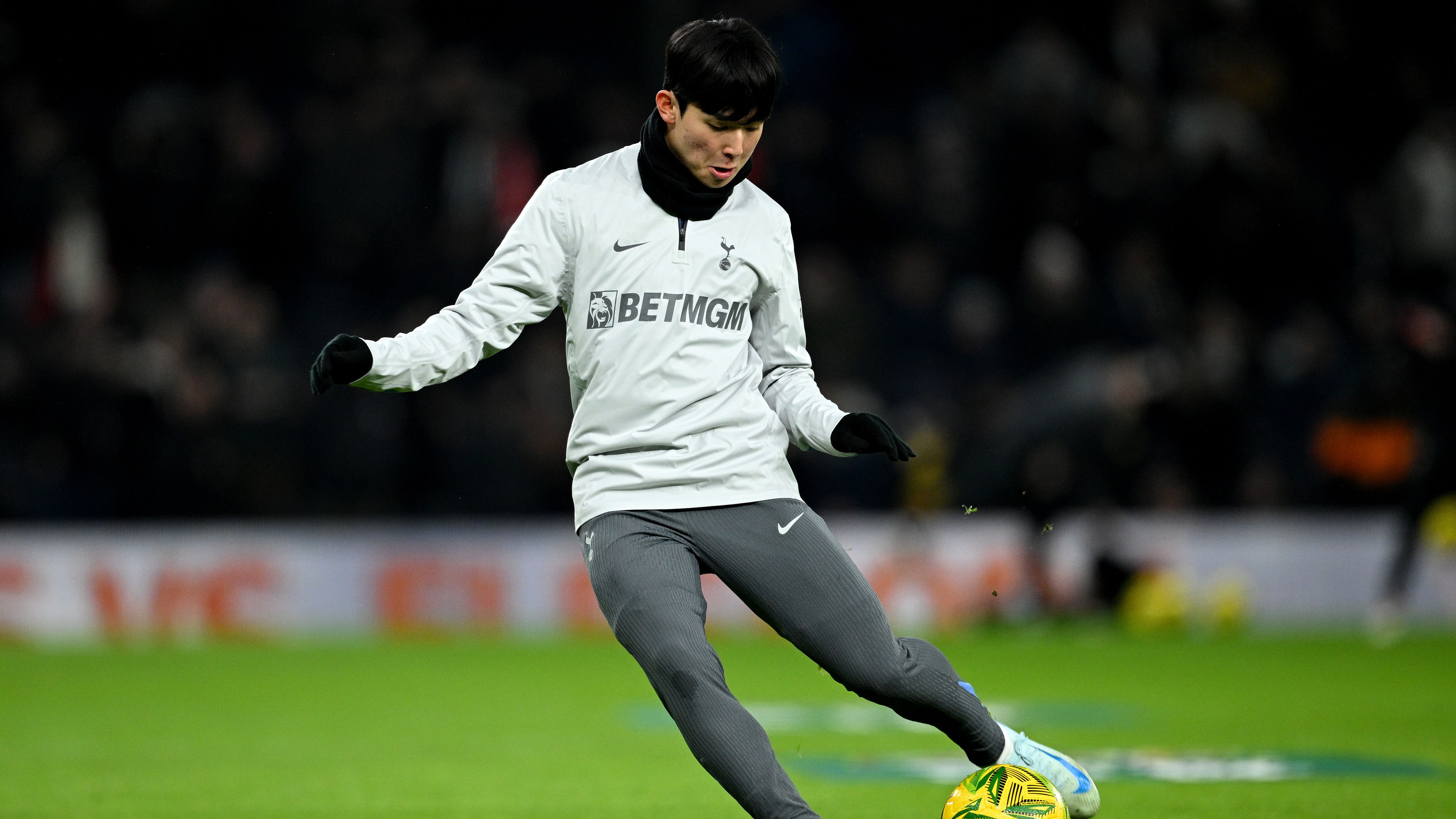 Tottenham Hotspur v Liverpool - Carabao Cup Semi Final First Leg