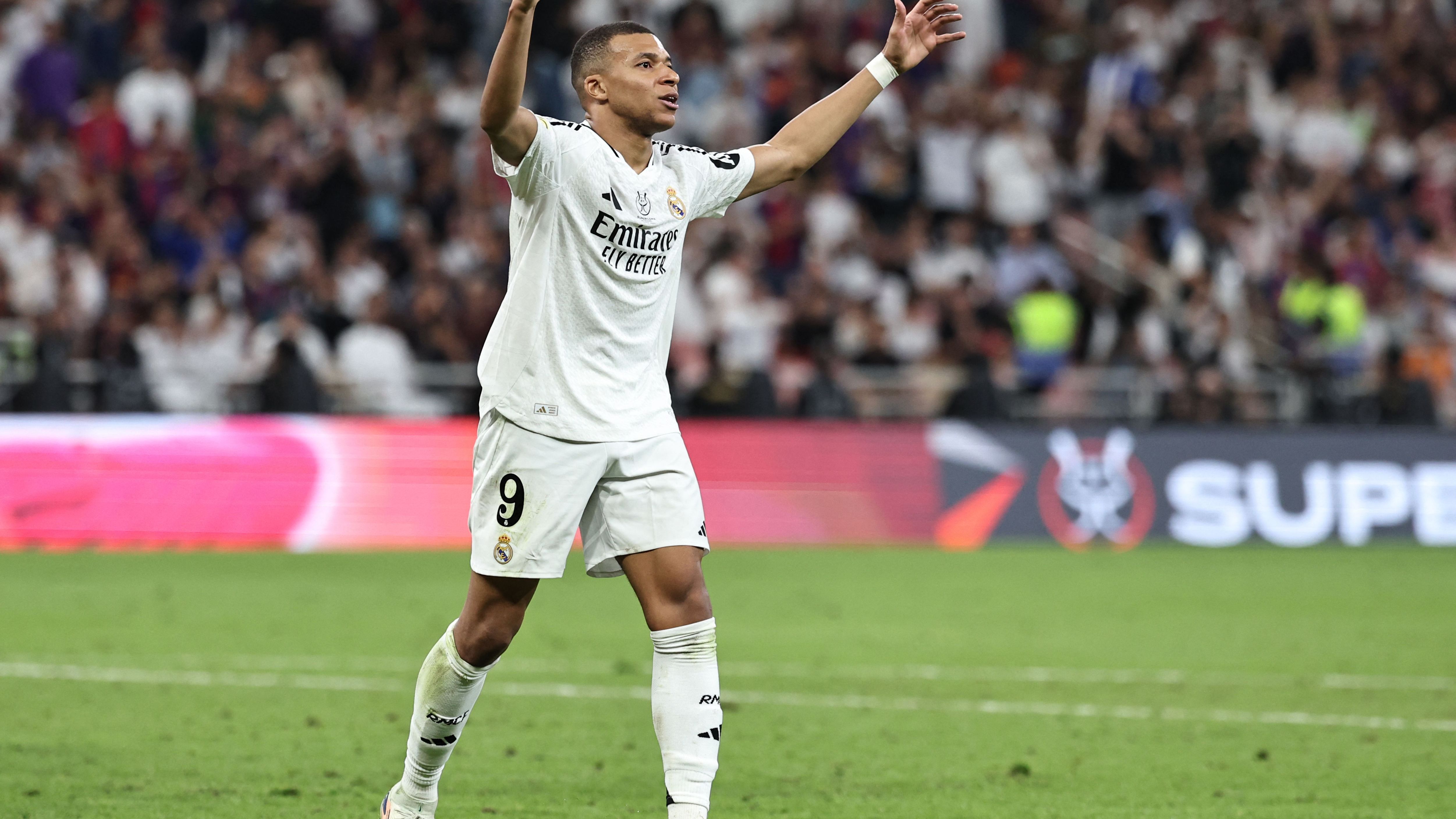 FBL-KSA-ESP-REAL MADRID-BARCELONA