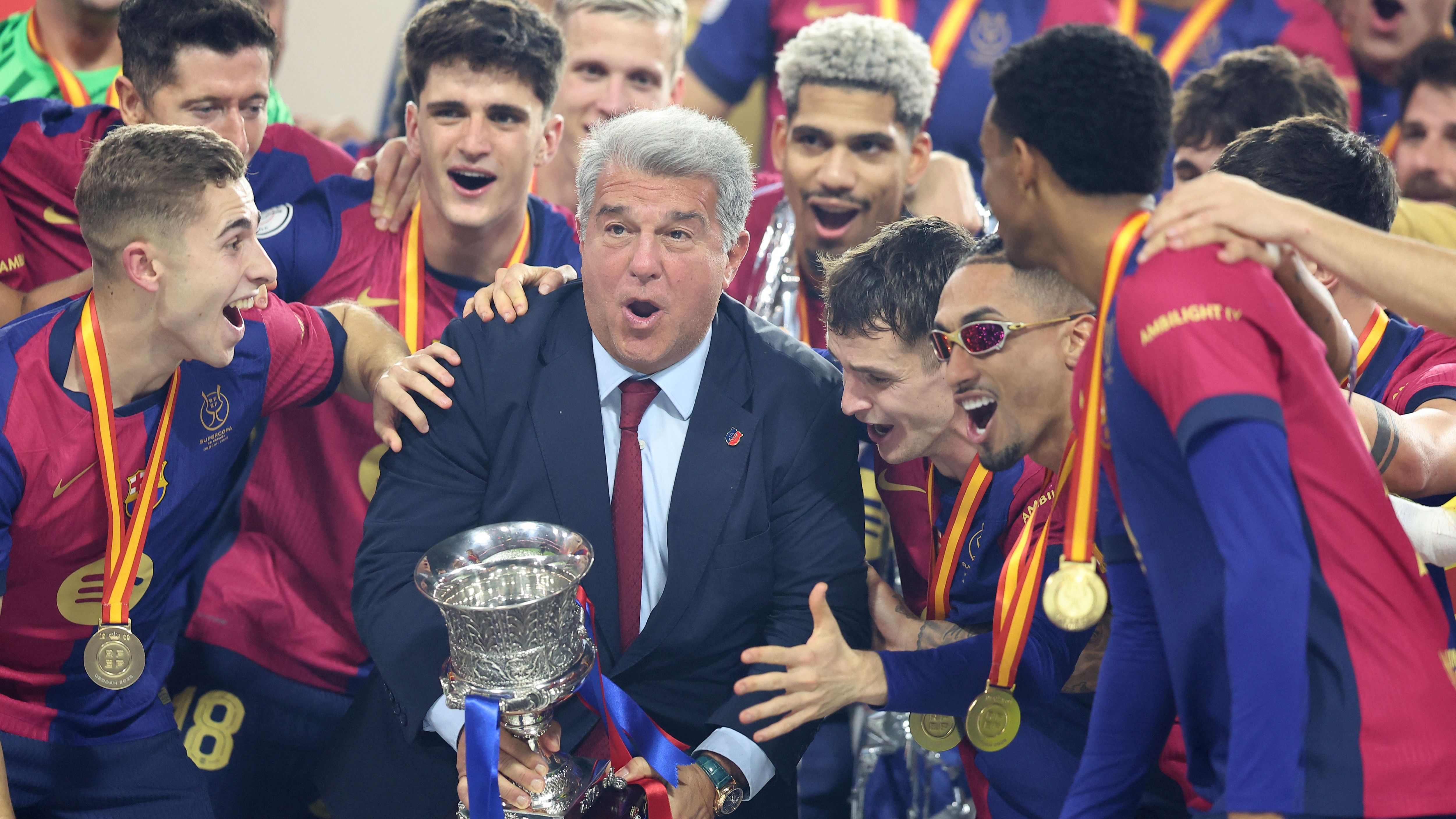 FBL-KSA-ESP-REAL MADRID-BARCELONA