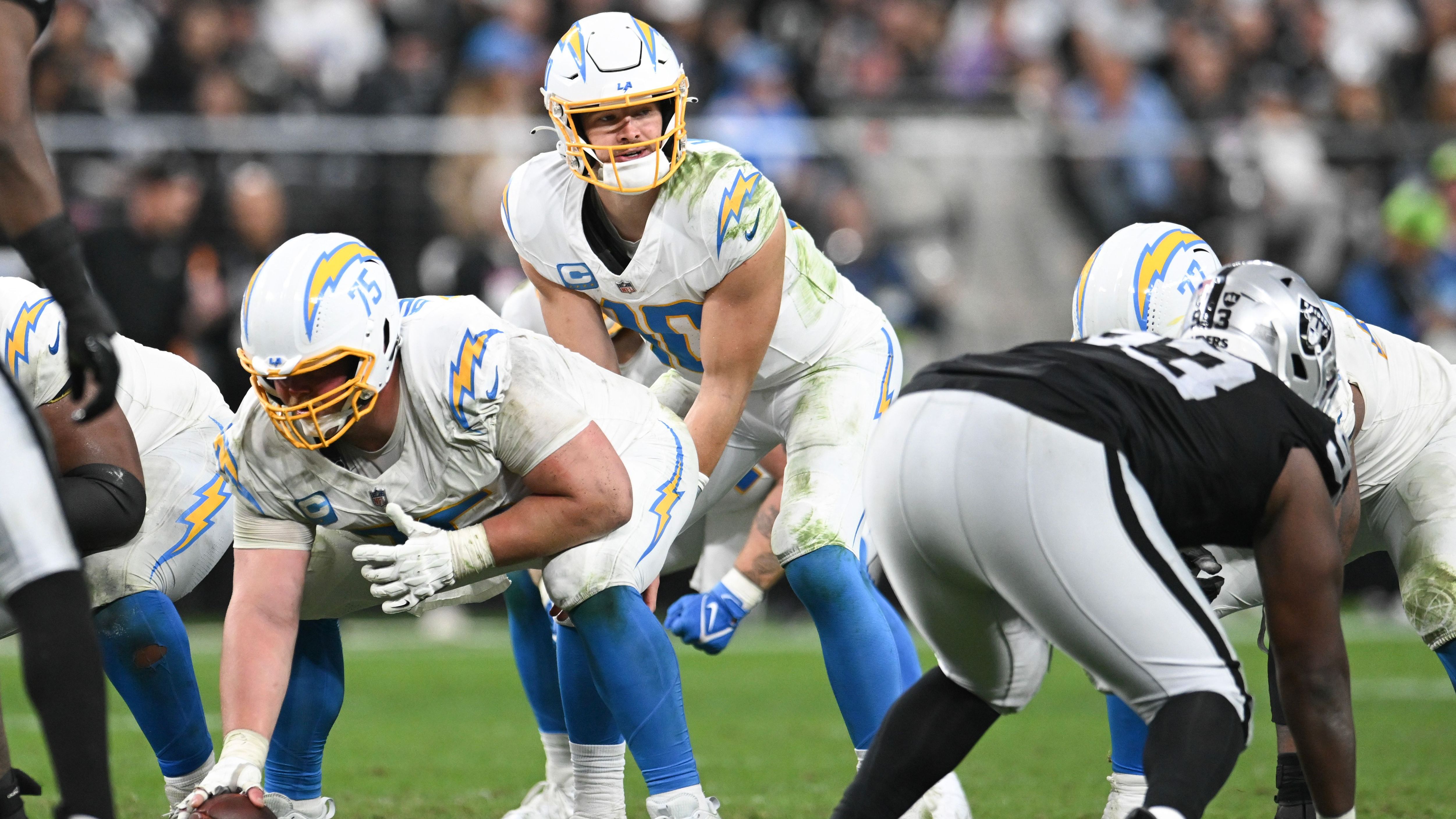 Los Angeles Chargers v Las Vegas Raiders