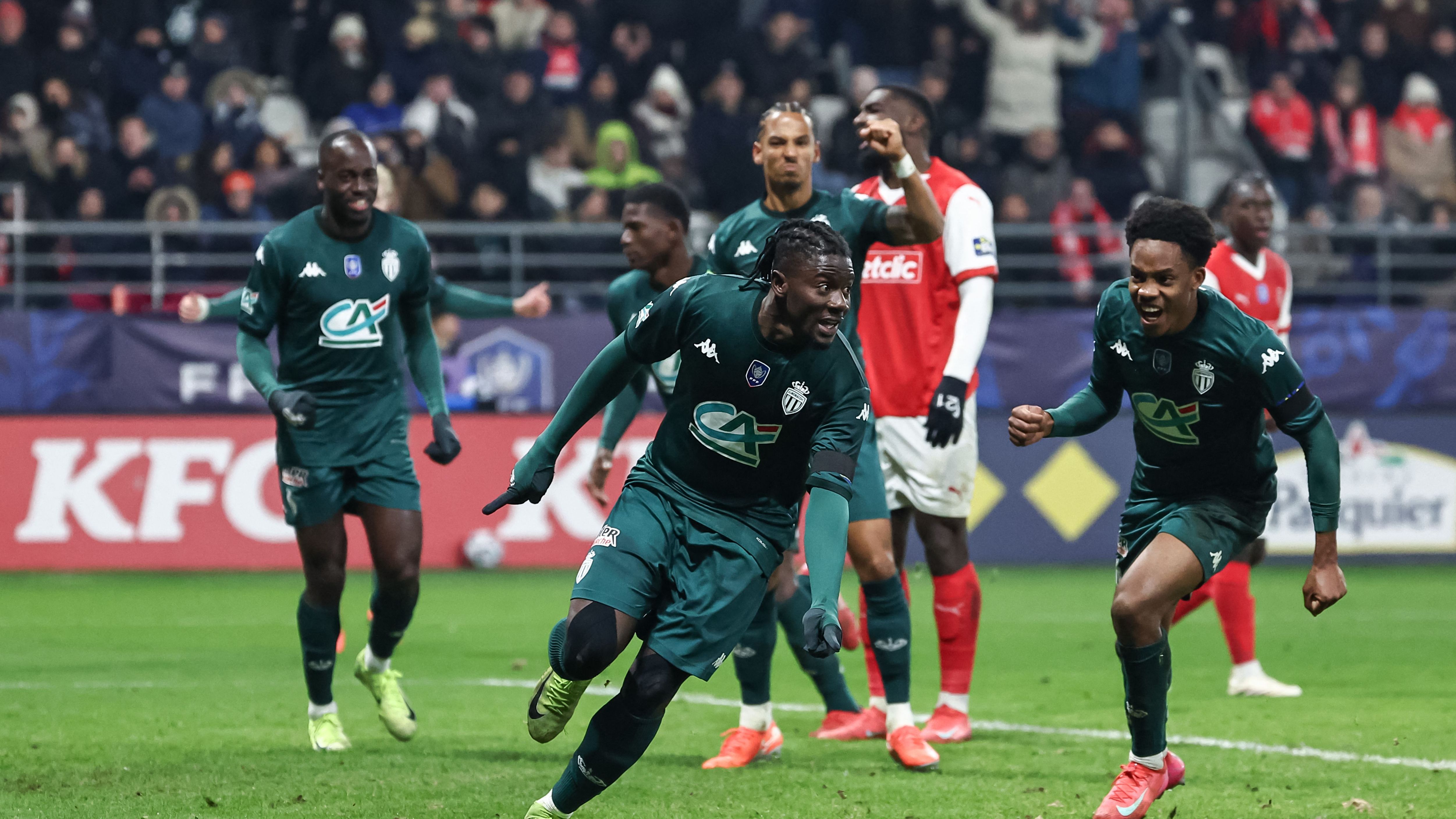 FBL-FRA-CUP-REIMS-MONACO