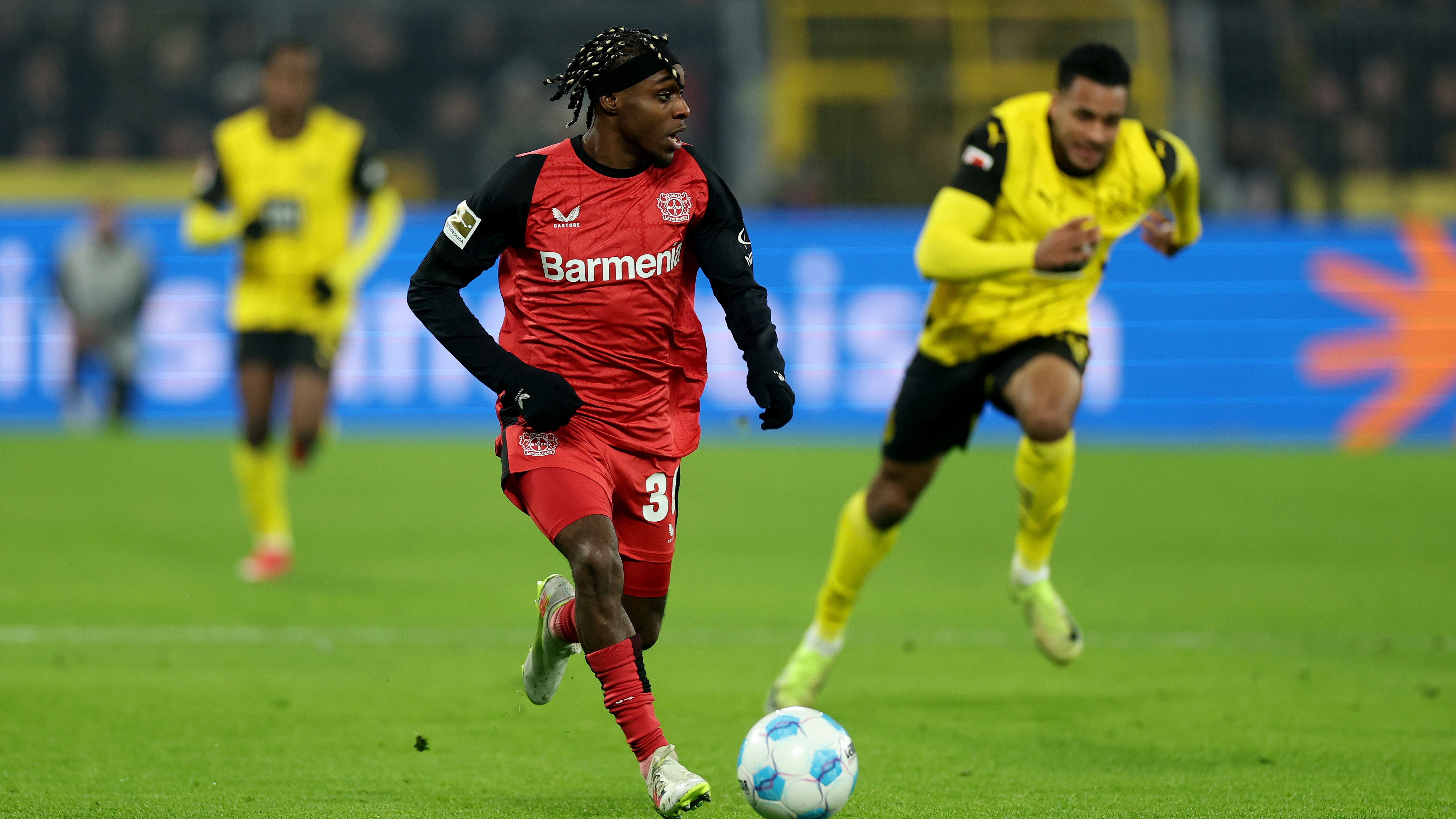 Borussia Dortmund v Bayer 04 Leverkusen - Bundesliga