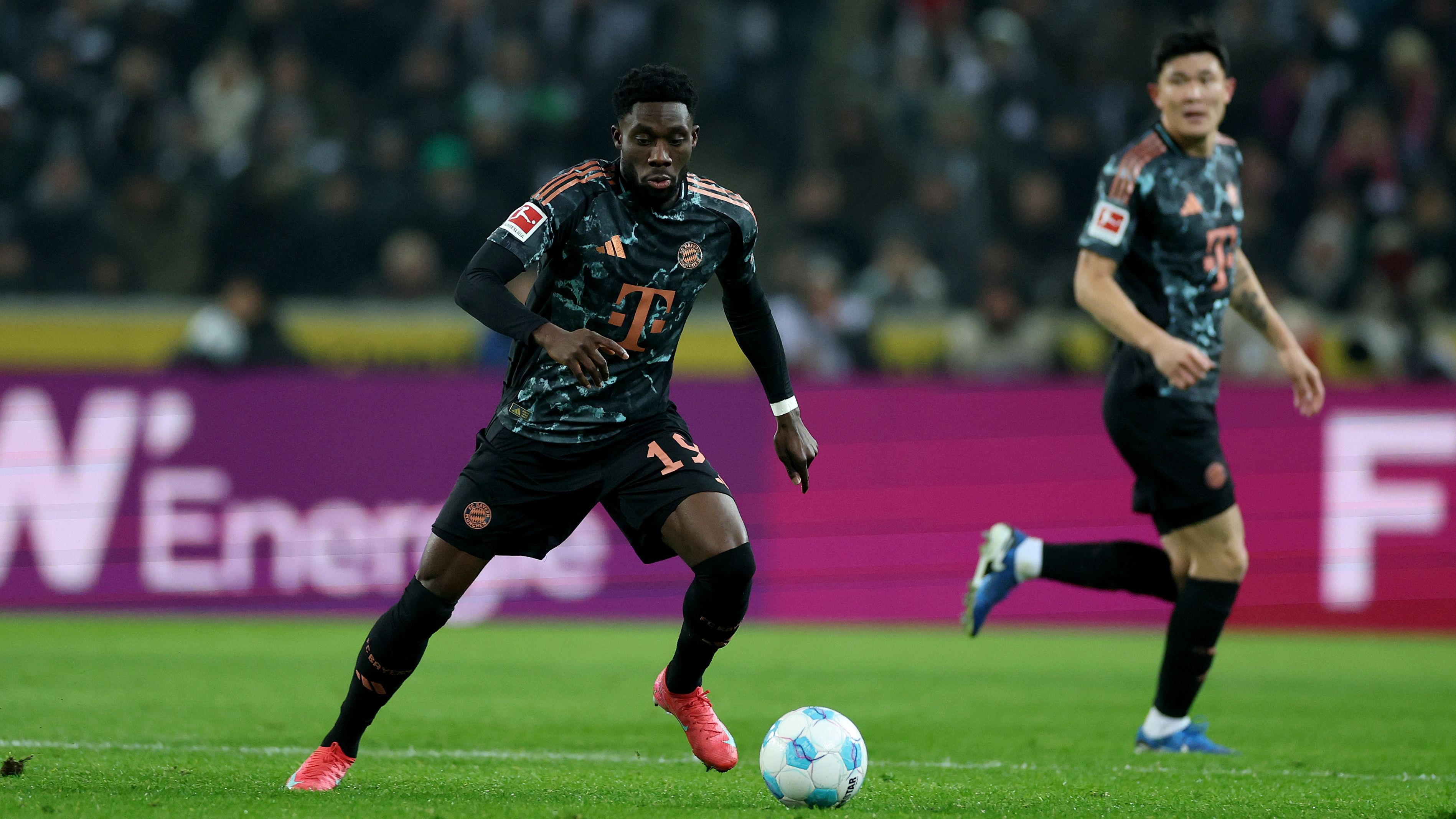 Borussia Mönchengladbach v FC Bayern München - Bundesliga