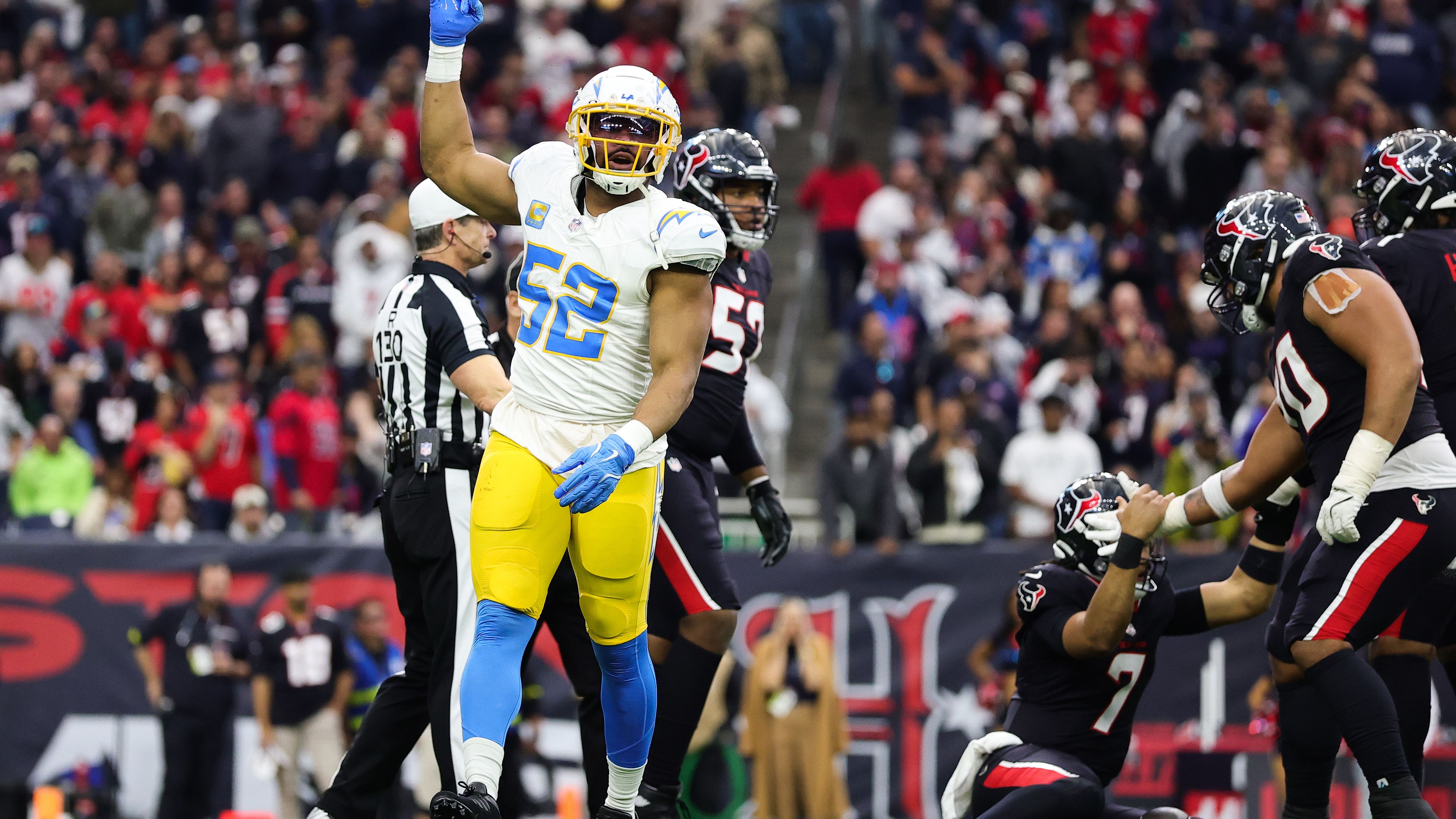 AFC Wild Card Playoffs: Los Angeles Chargers v Houston Texans