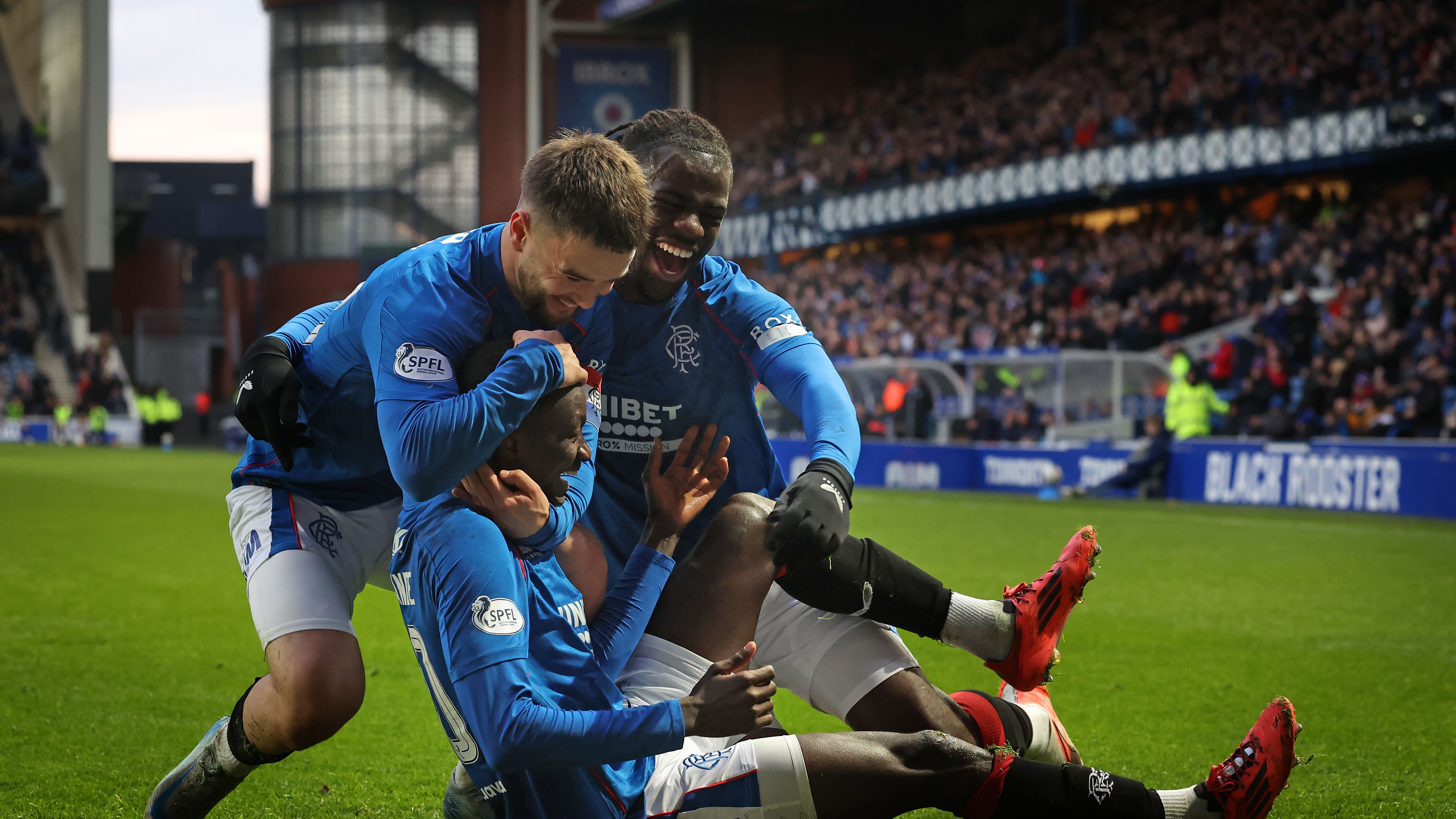 Rangers FC v St. Johnstone FC - William Hill Premiership