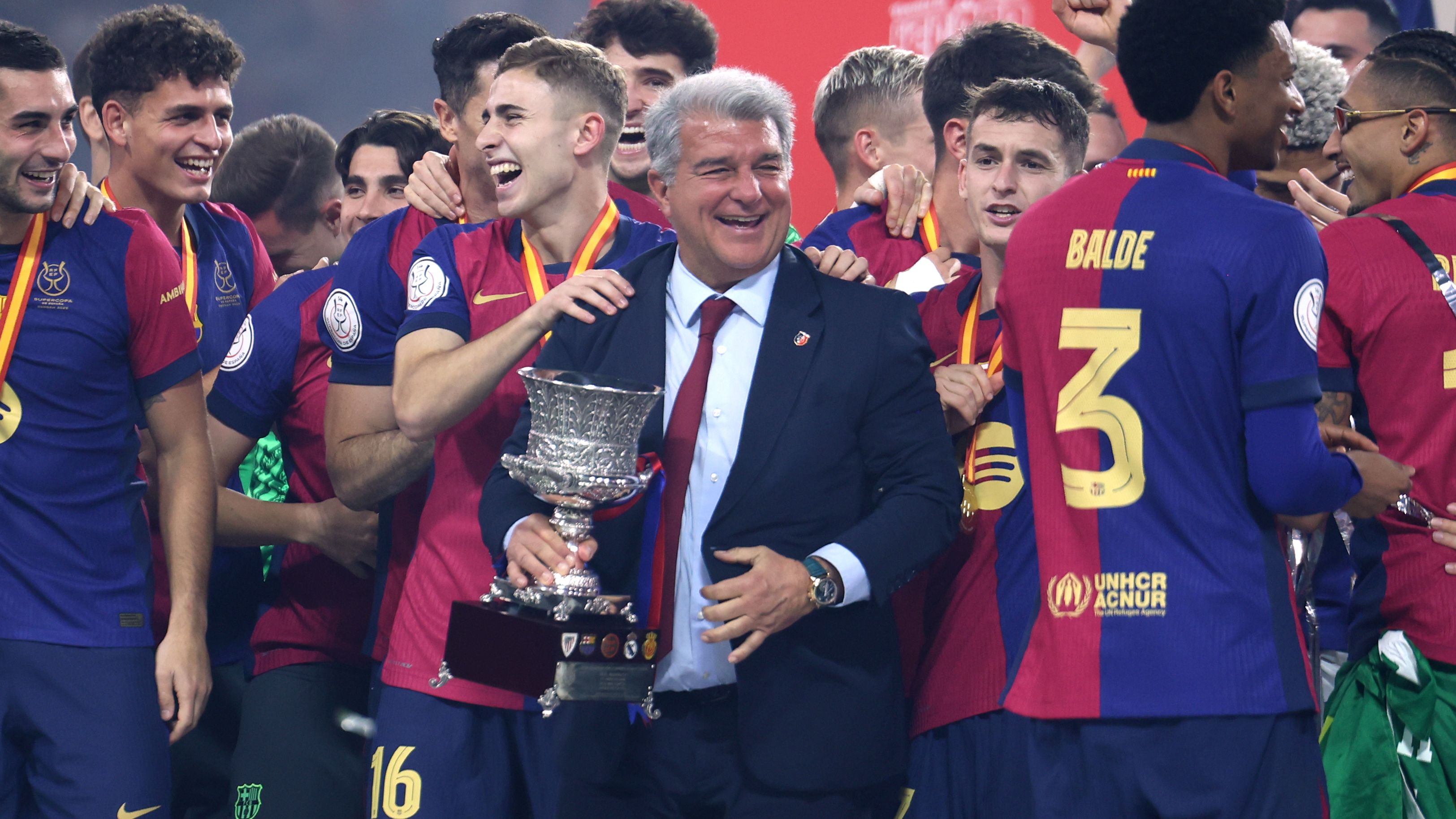 Real Madrid v FC Barcelona: Spanish Super Cup