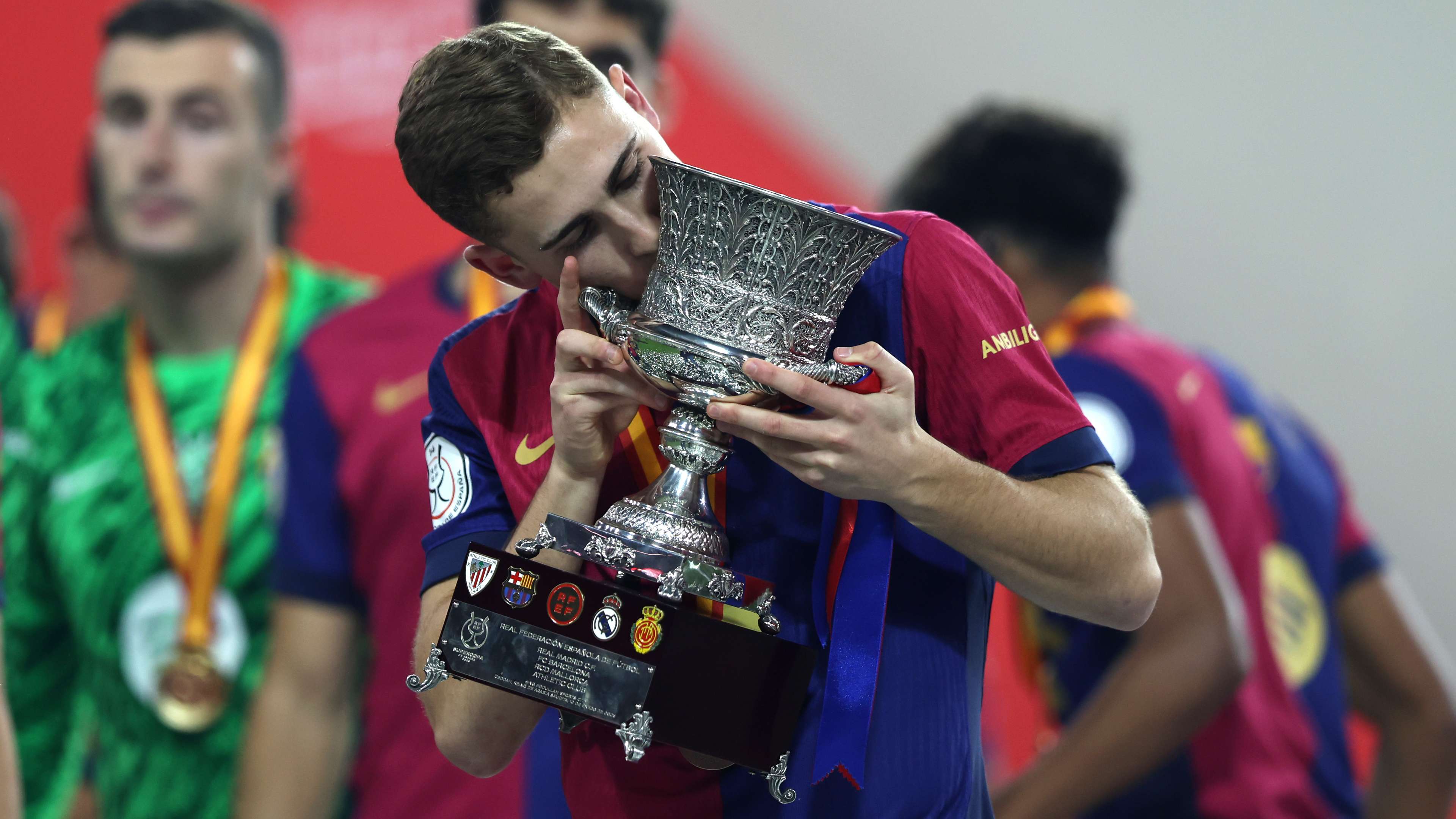 Real Madrid v FC Barcelona: Spanish Super Cup