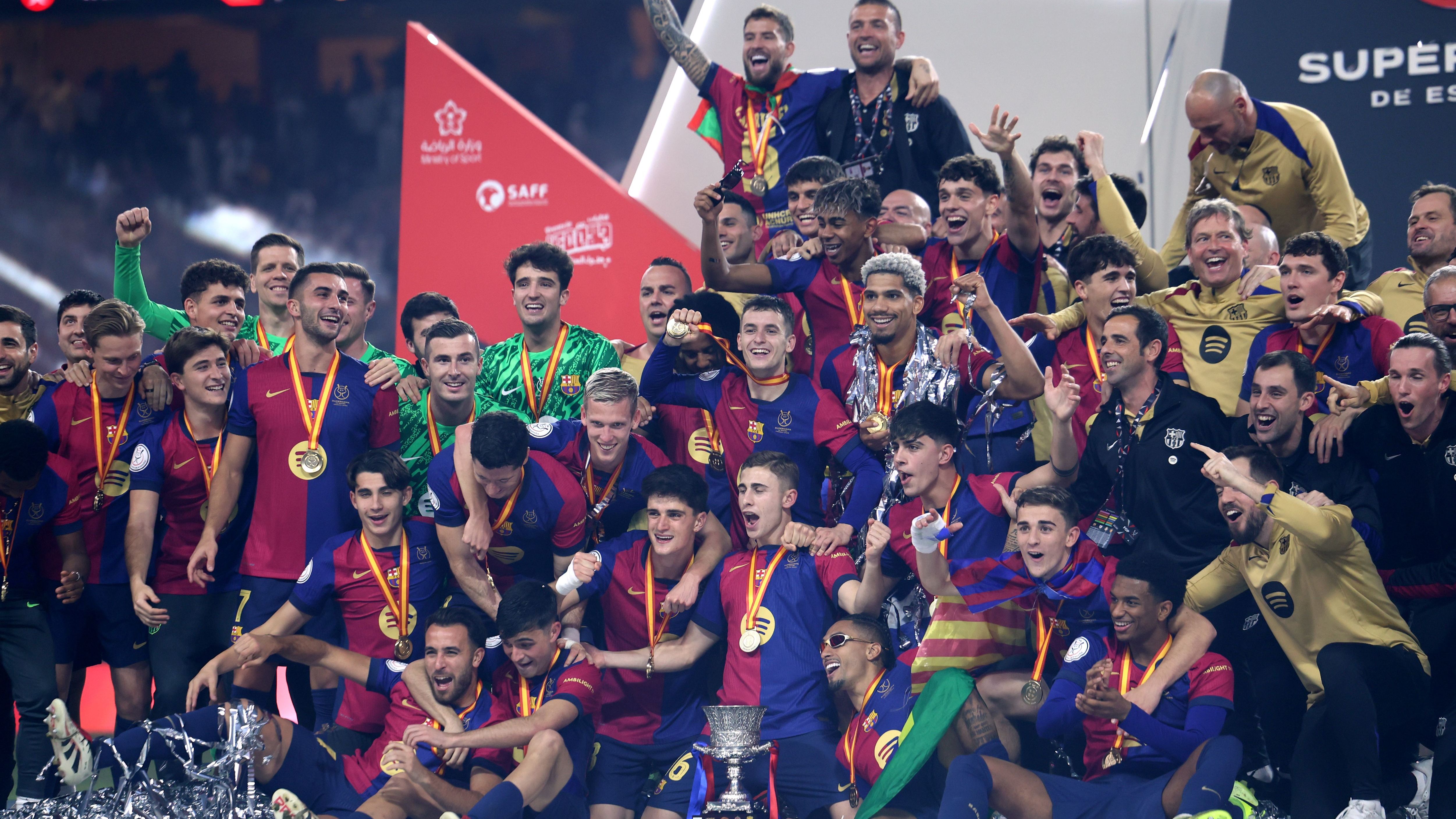Real Madrid v FC Barcelona: Spanish Super Cup