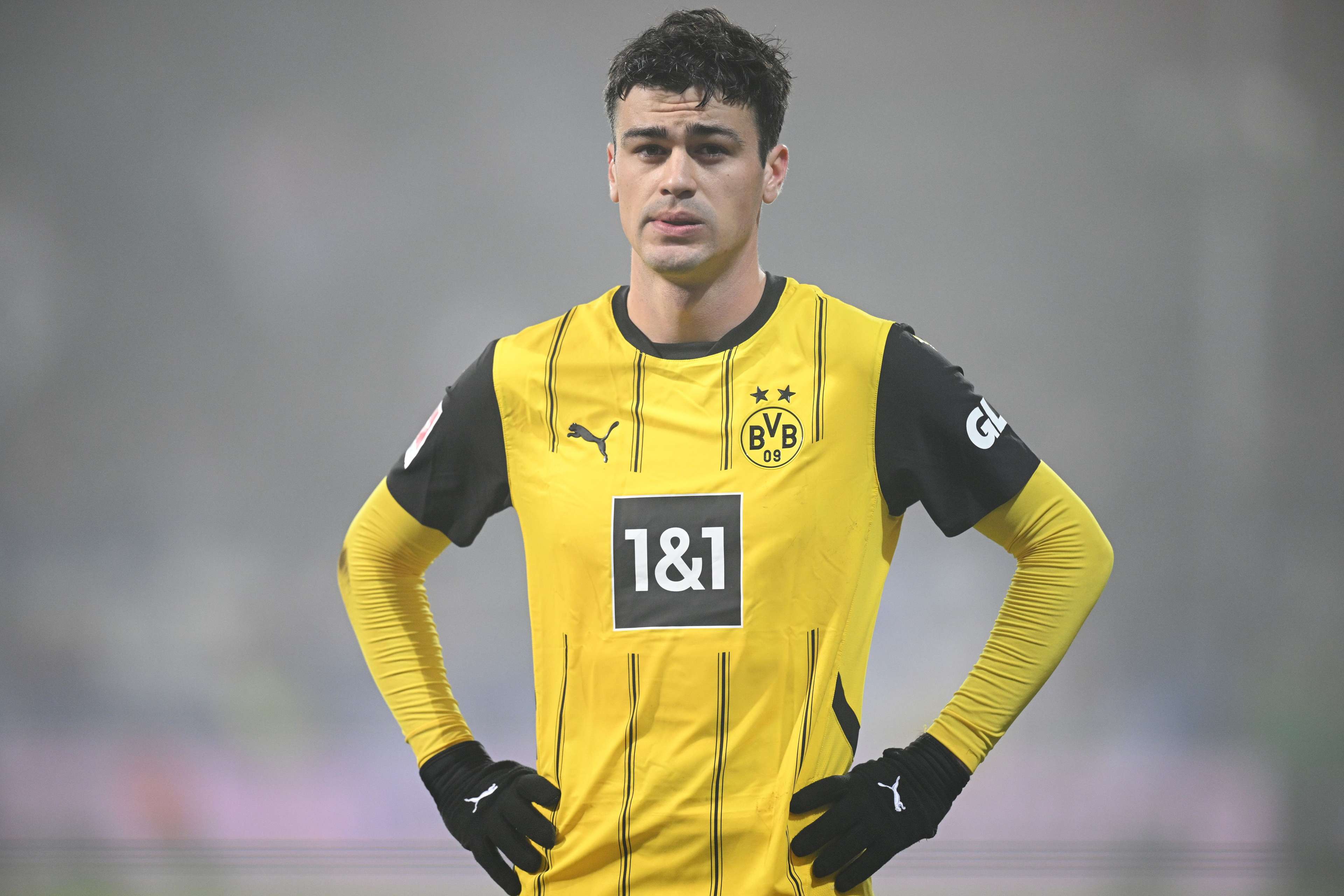 Holstein Kiel v Borussia Dortmund - Bundesliga