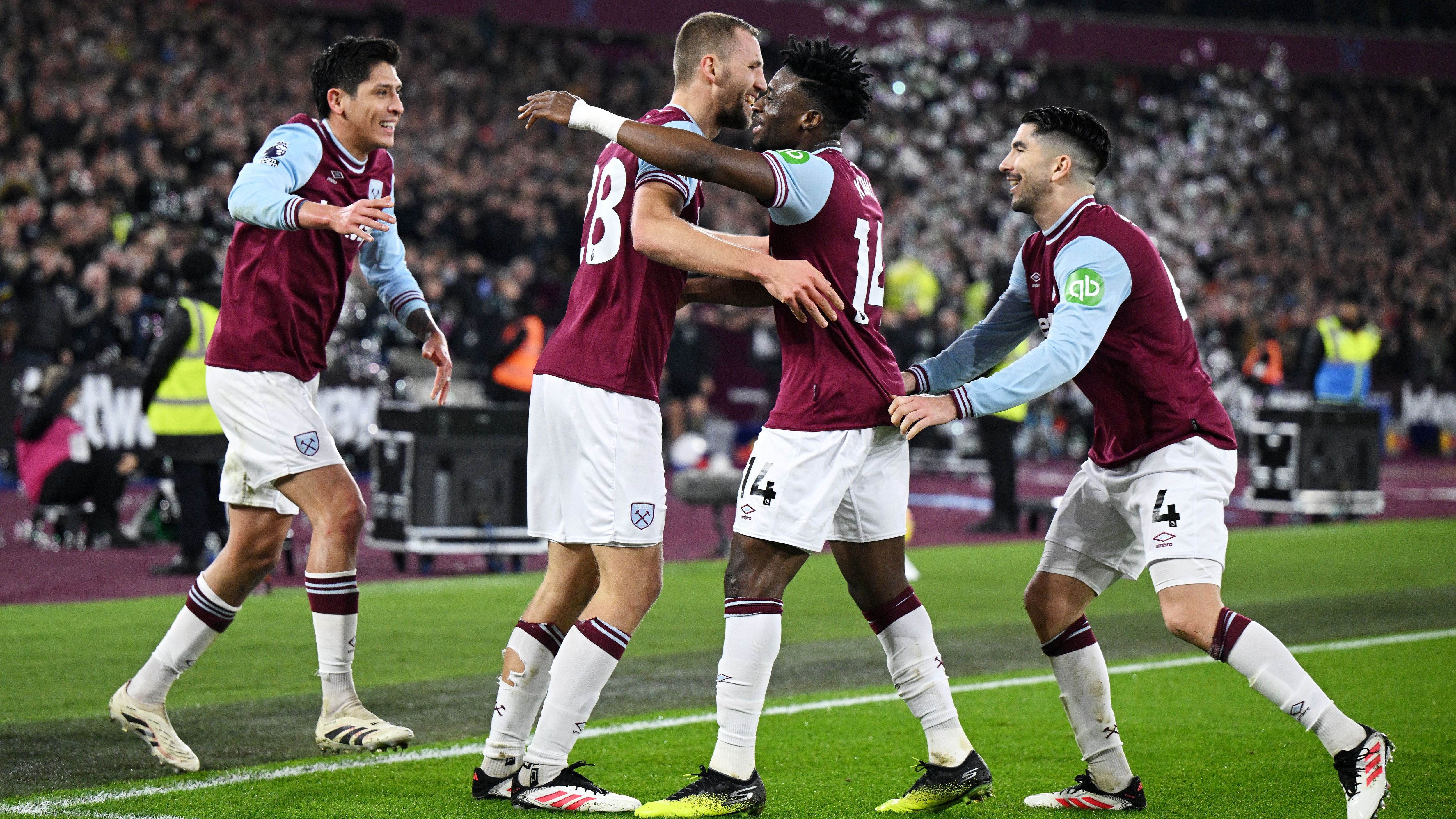 West Ham United FC v Fulham FC - Premier League