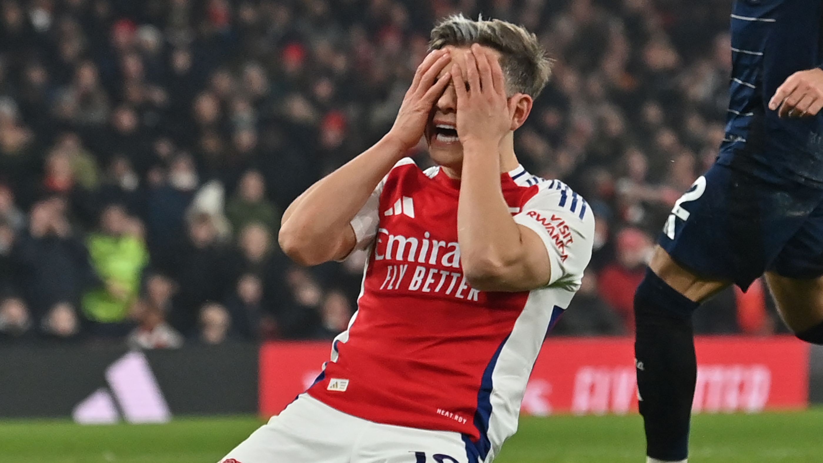 FBL-ENG-PR-ARSENAL-ASTON VILLA