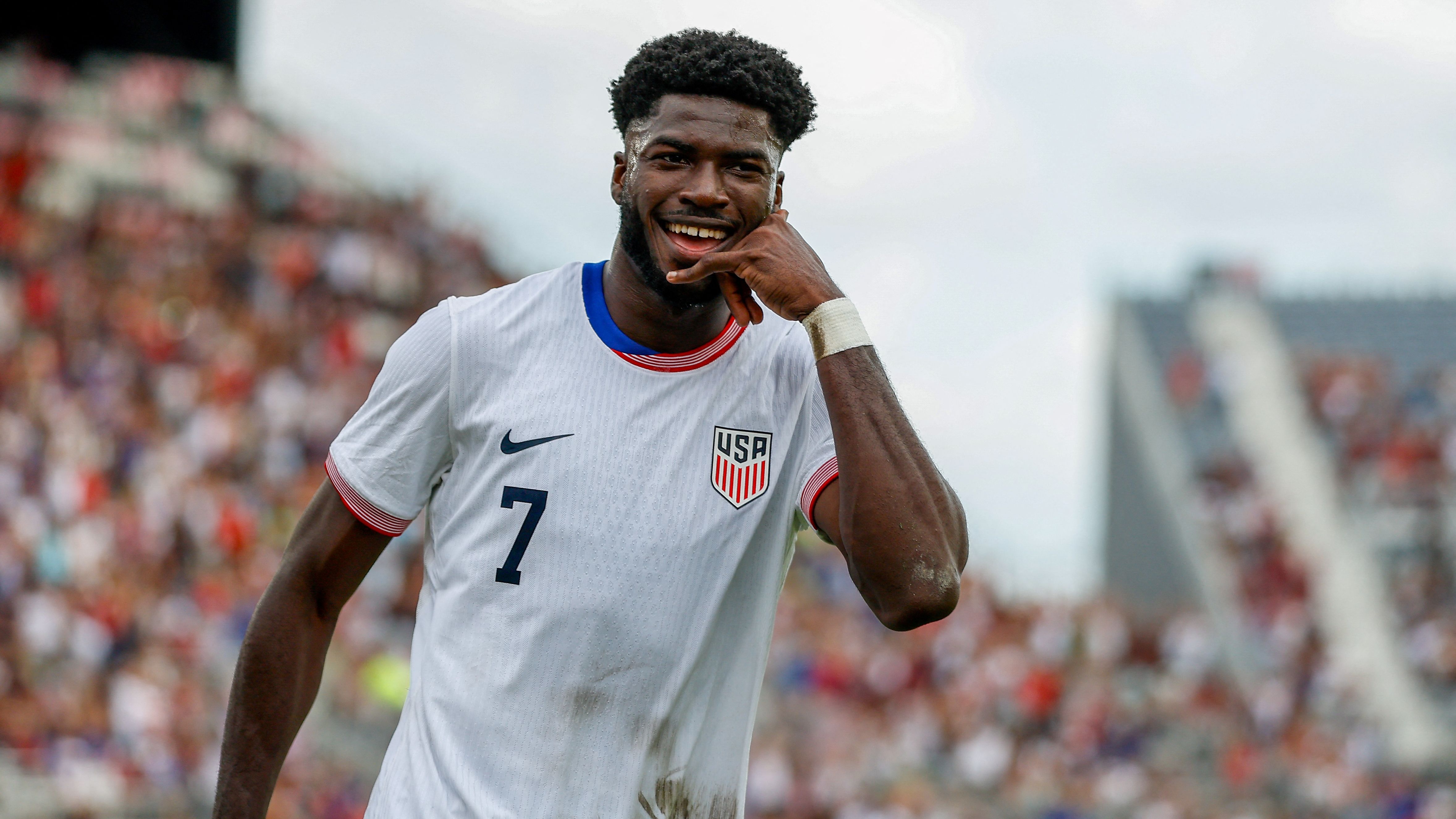 FBL-FRIENDLY-USA-VEN