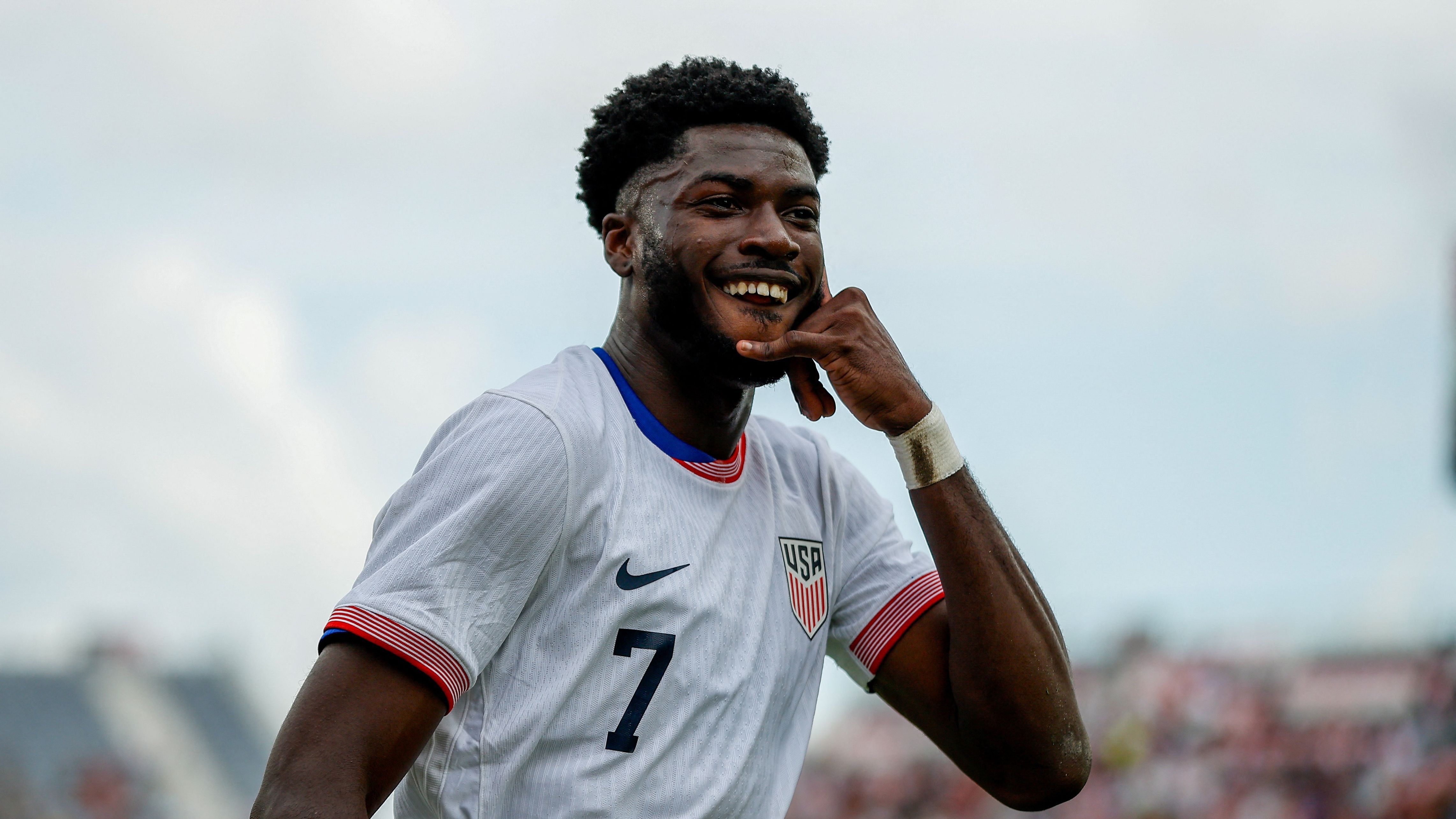 FBL-FRIENDLY-USA-VEN