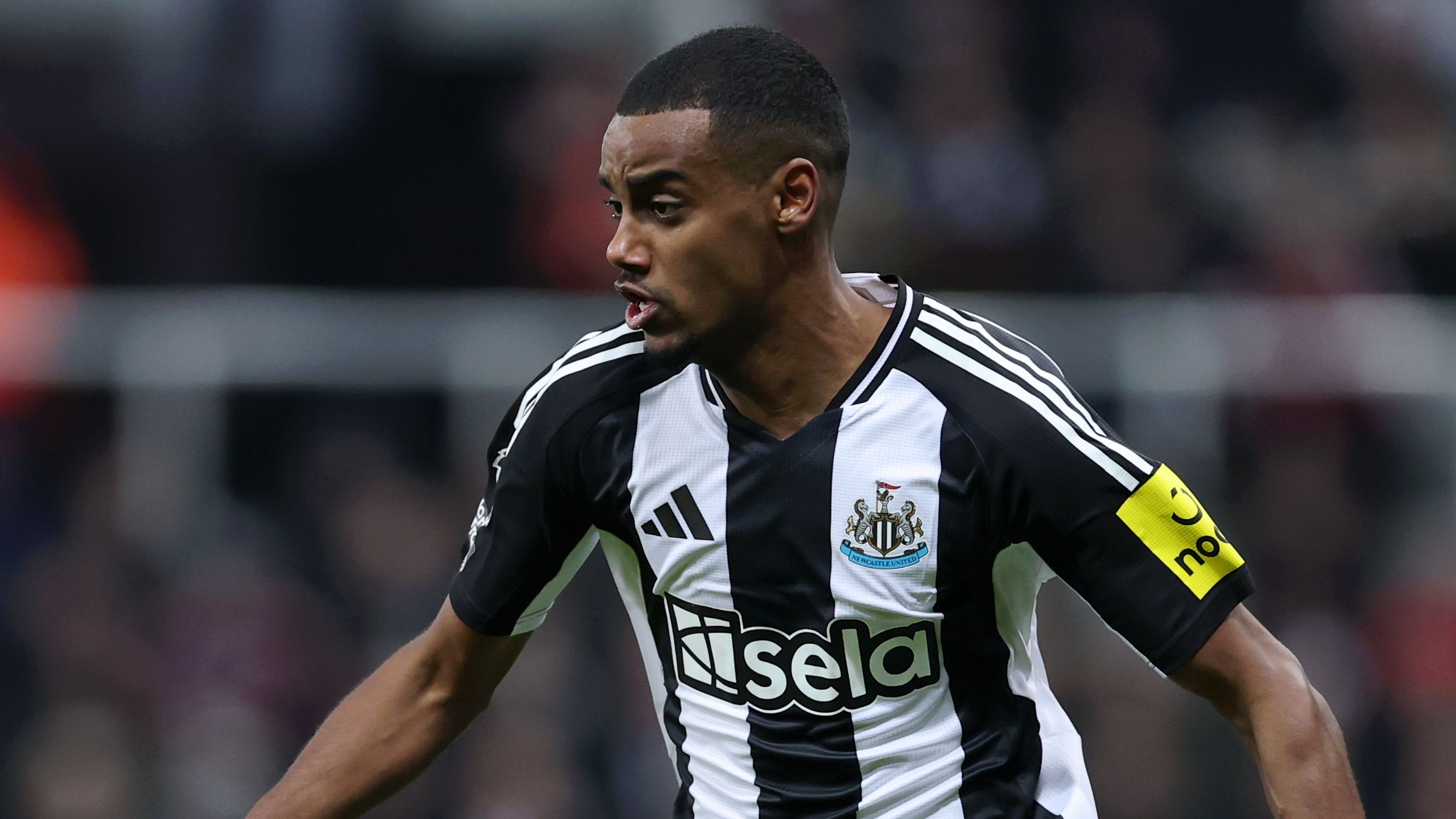 Newcastle United FC v Wolverhampton Wanderers FC - Premier League