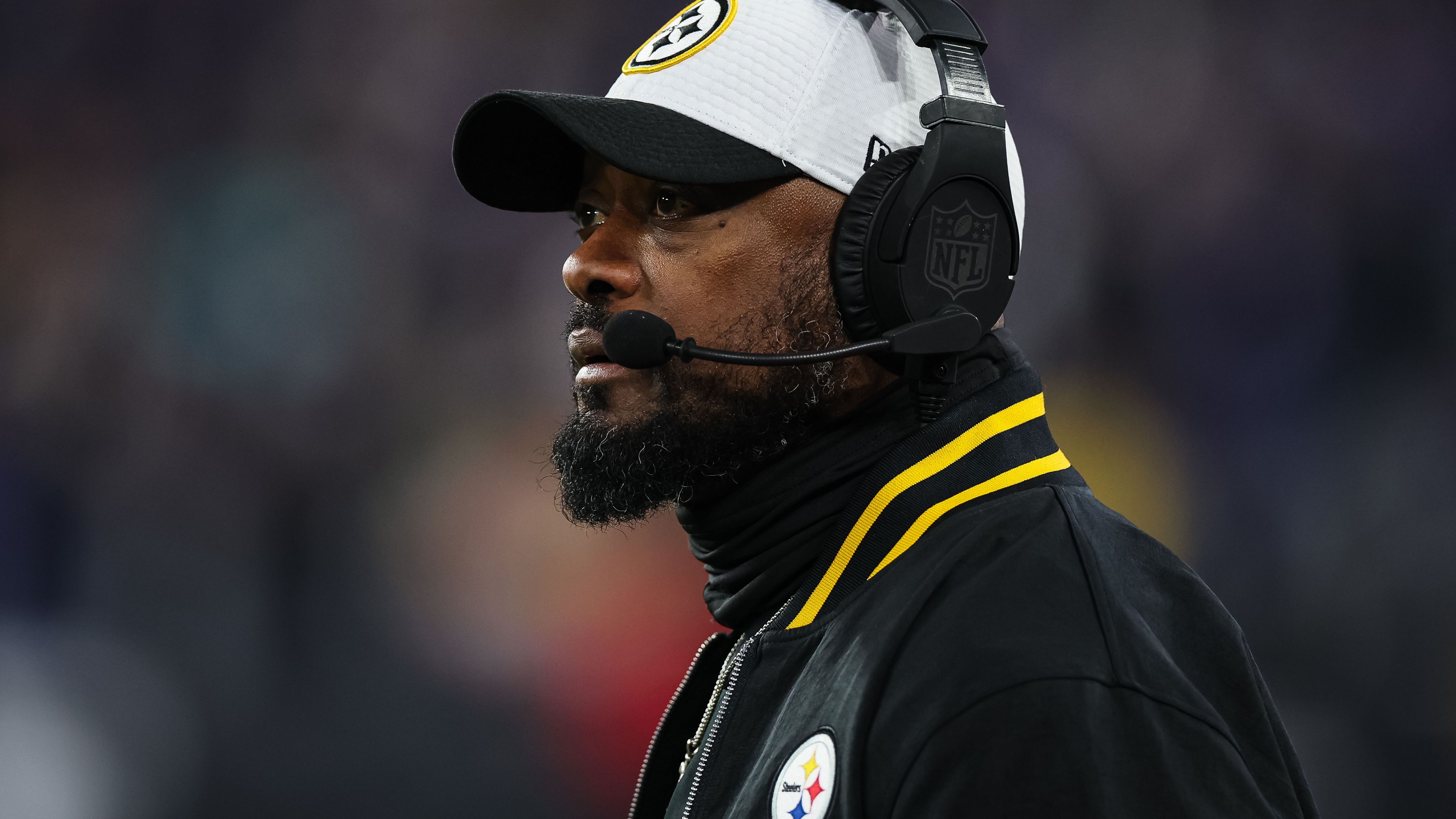 AFC Wild Card Playoffs: Pittsburgh Steelers v Baltimore Ravens