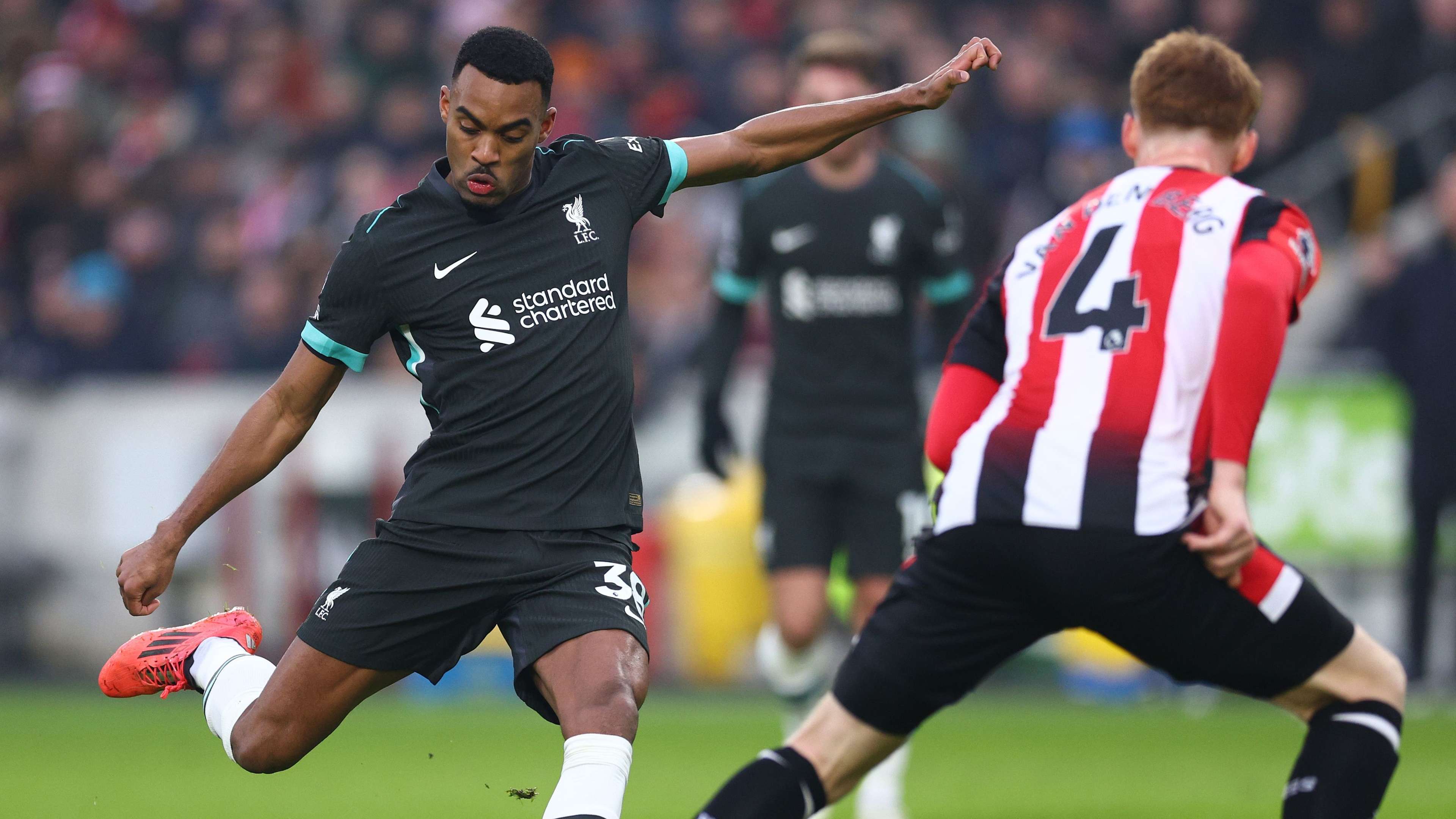 Brentford FC v Liverpool FC - Premier League