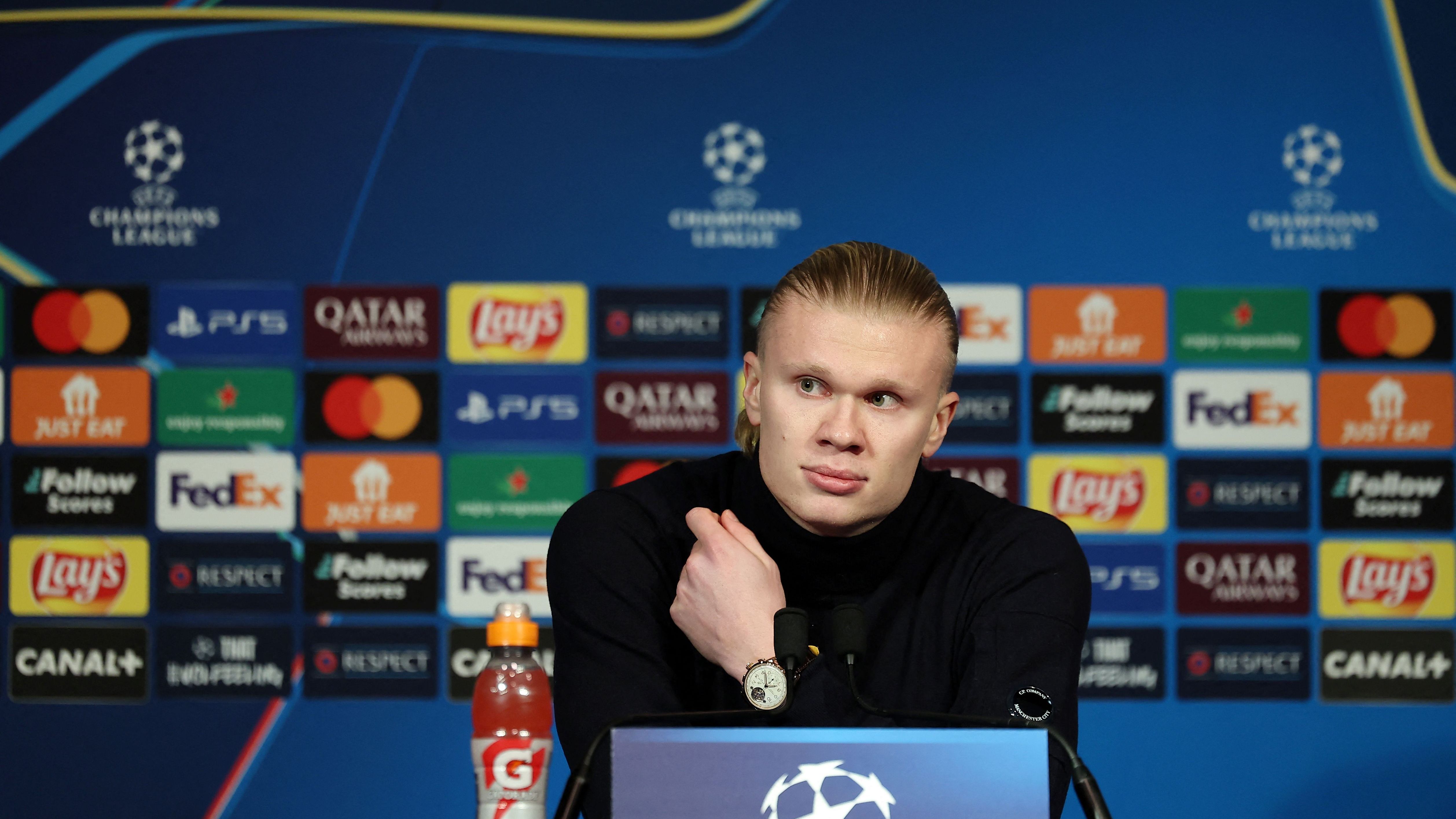 FBL-EUR-C1-MAN CITY-PRESSER