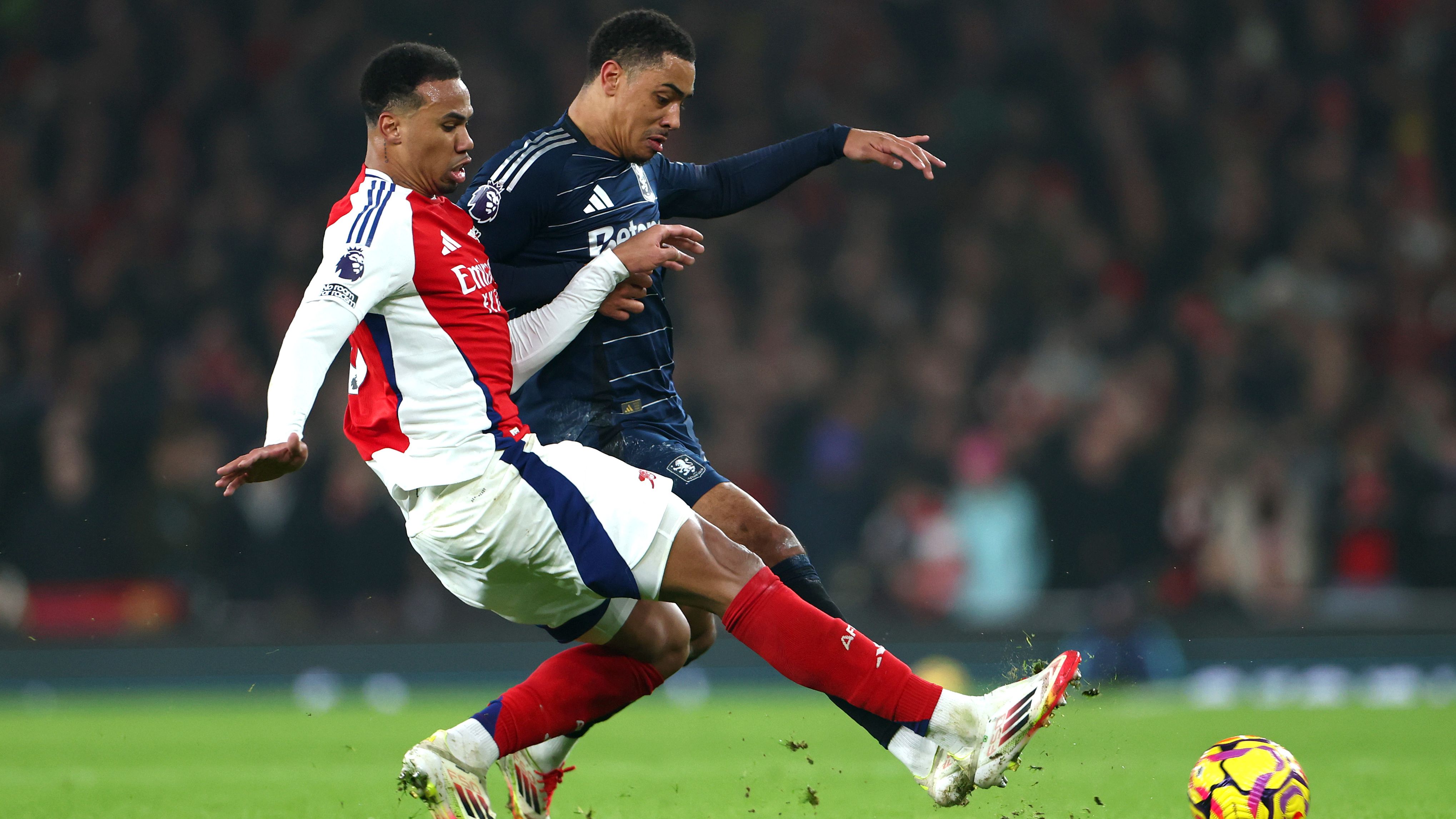 Arsenal FC v Aston Villa FC - Premier League