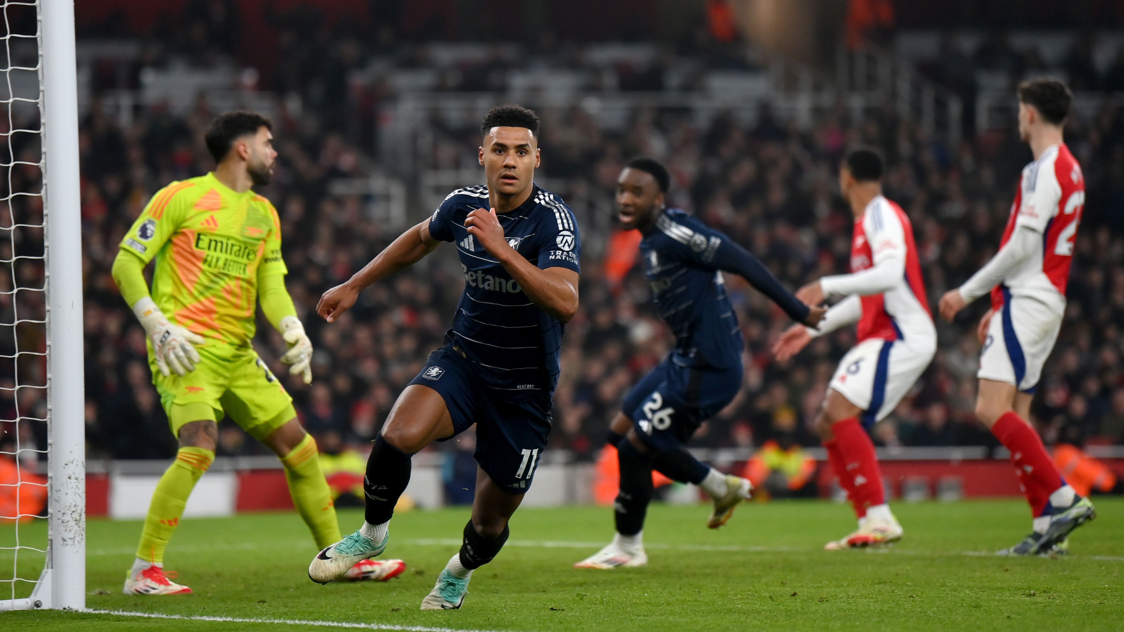 Arsenal FC v Aston Villa FC - Premier League