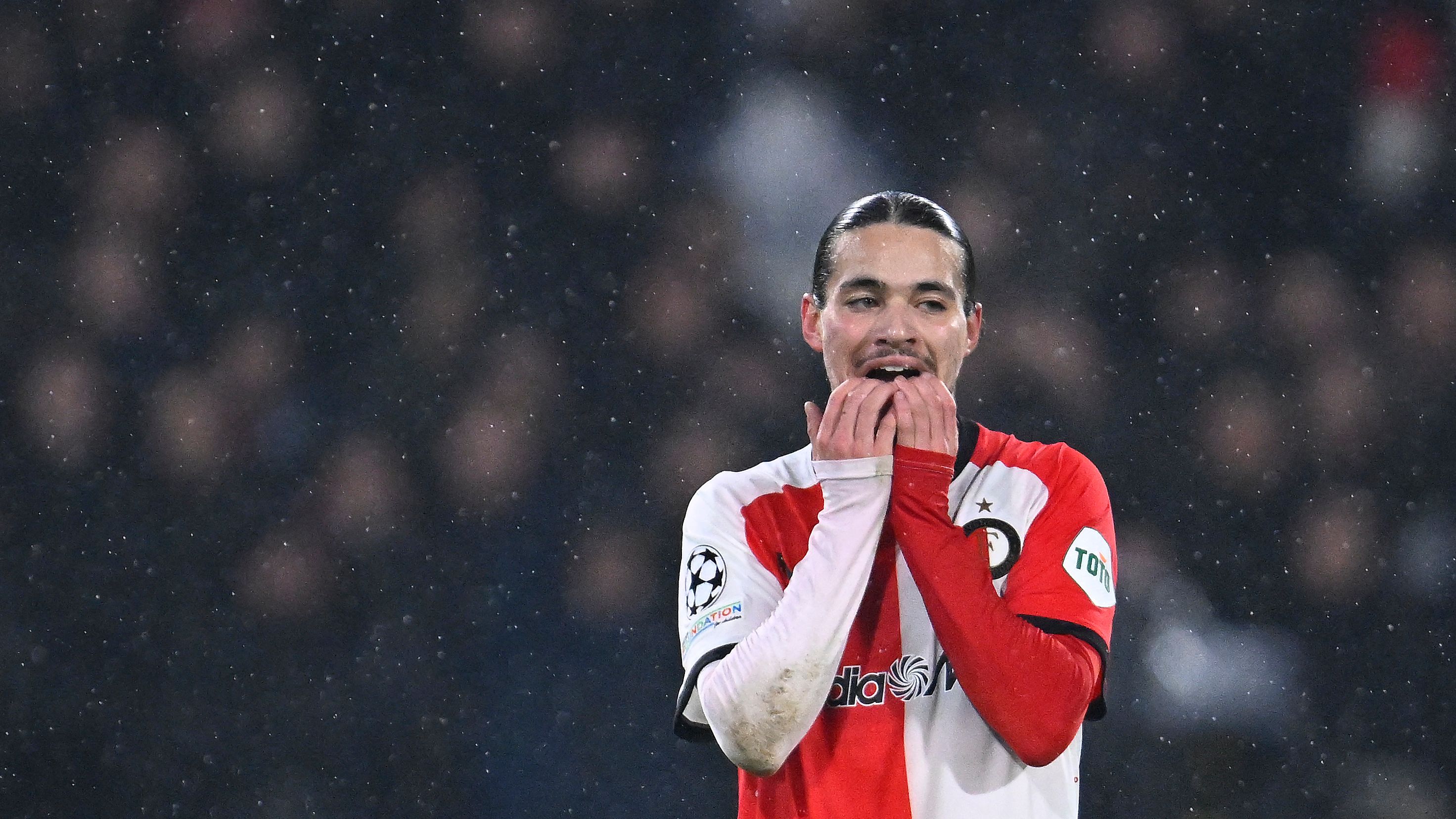 TOPSHOT-FBL-EUR-C1-FEYENOORD-BAYERN MUNICH