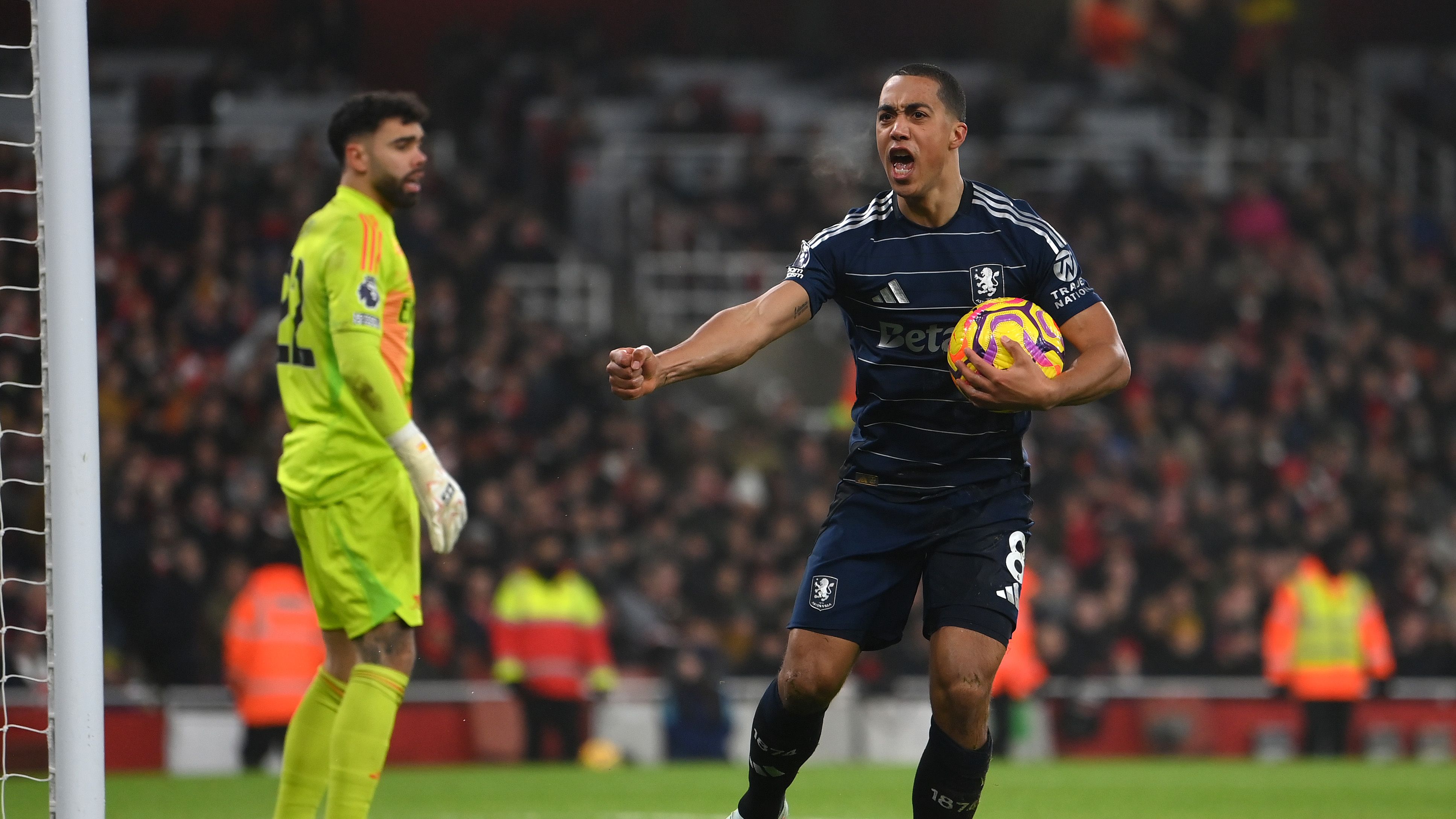 Arsenal FC v Aston Villa FC - Premier League